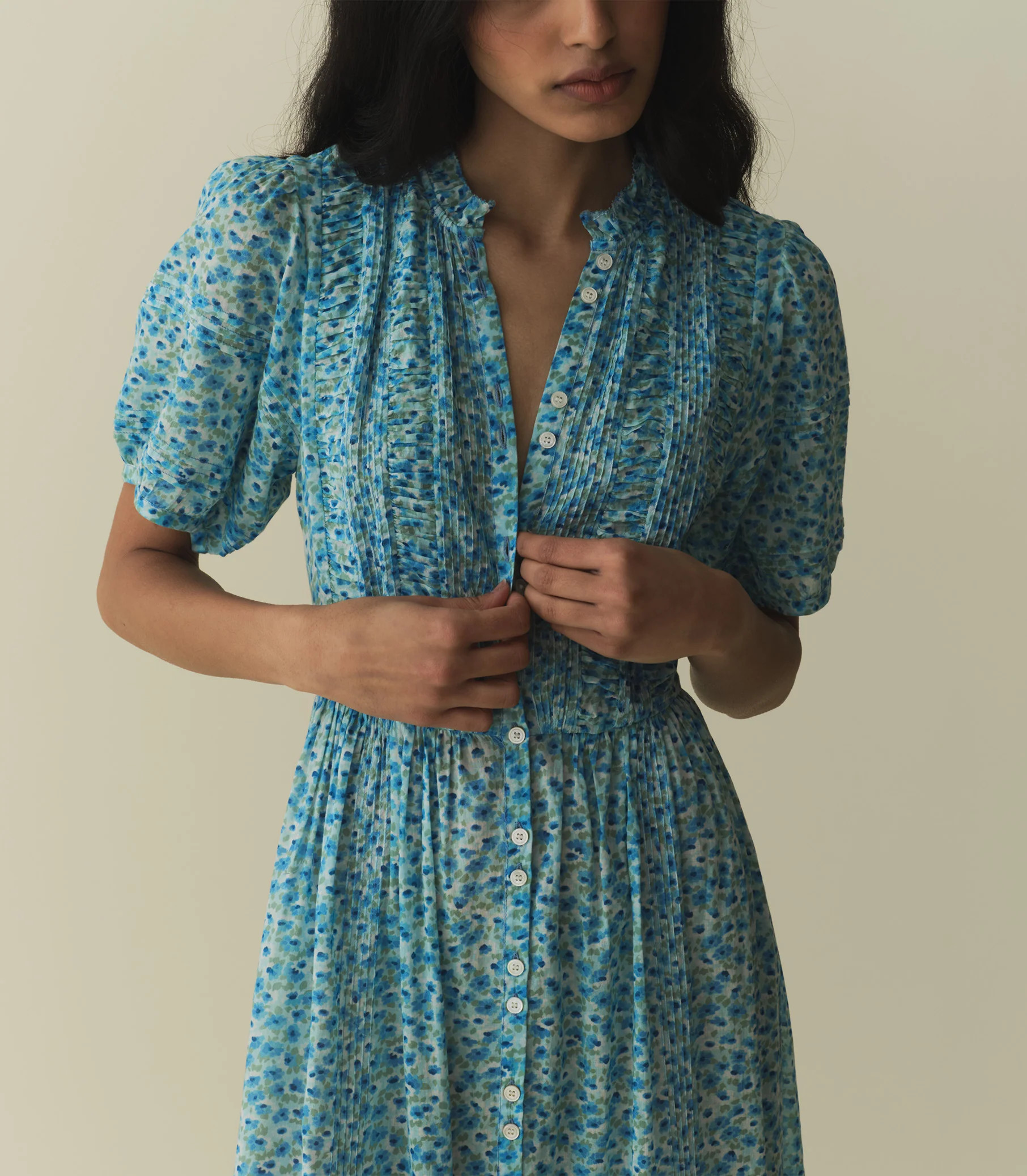 HALEIGH DRESS -- BLEU DAISY FIELDS | DOEN