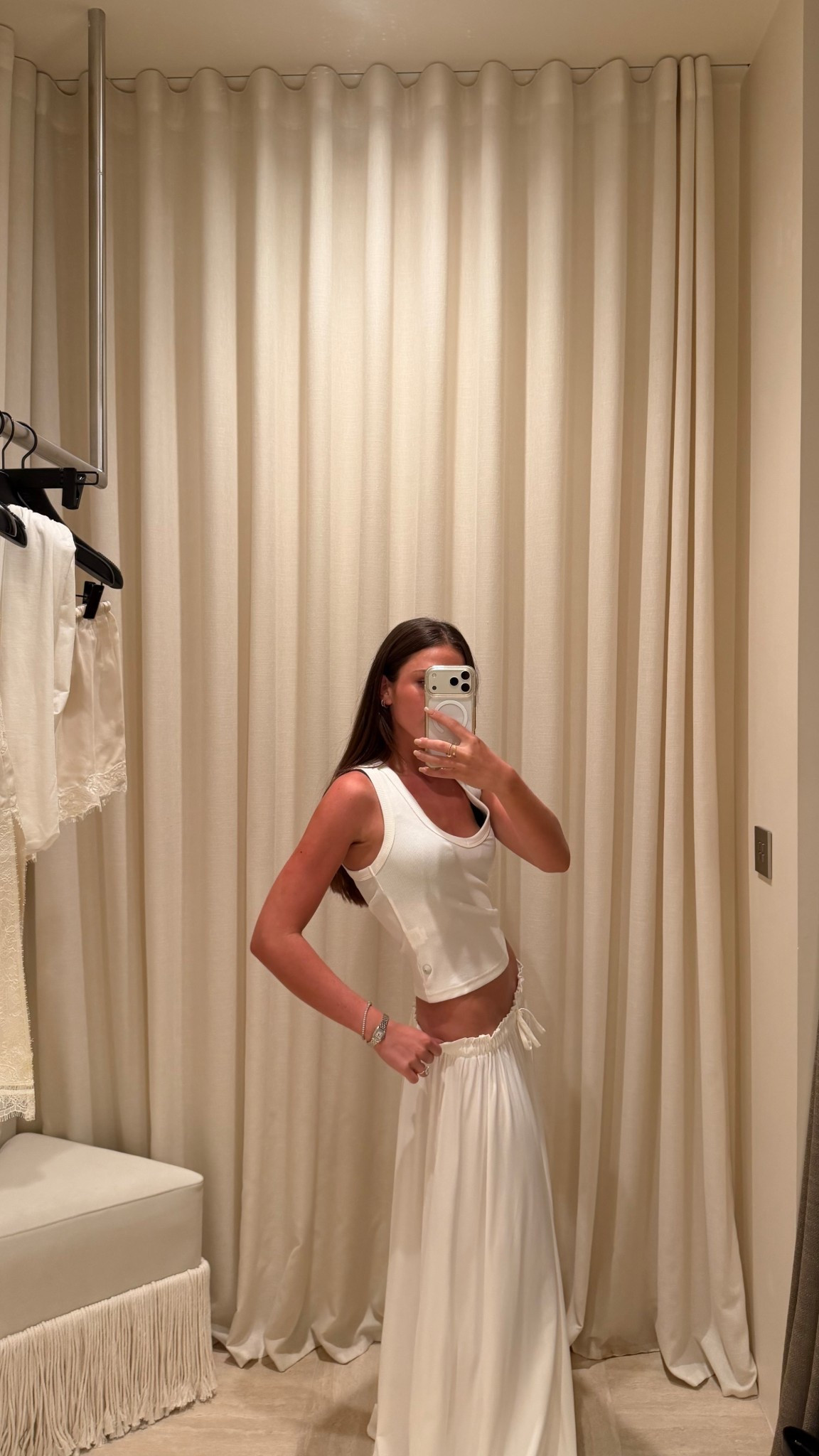 Wearing and XS in the skirt and tank

#LTKaustralia #LTKsummer #LTKstyletip