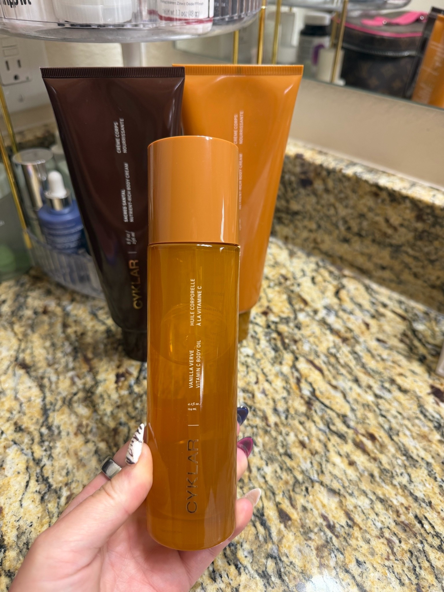 Fav body lotion and oil! The oil leaves your skin so hydrated and glowy
