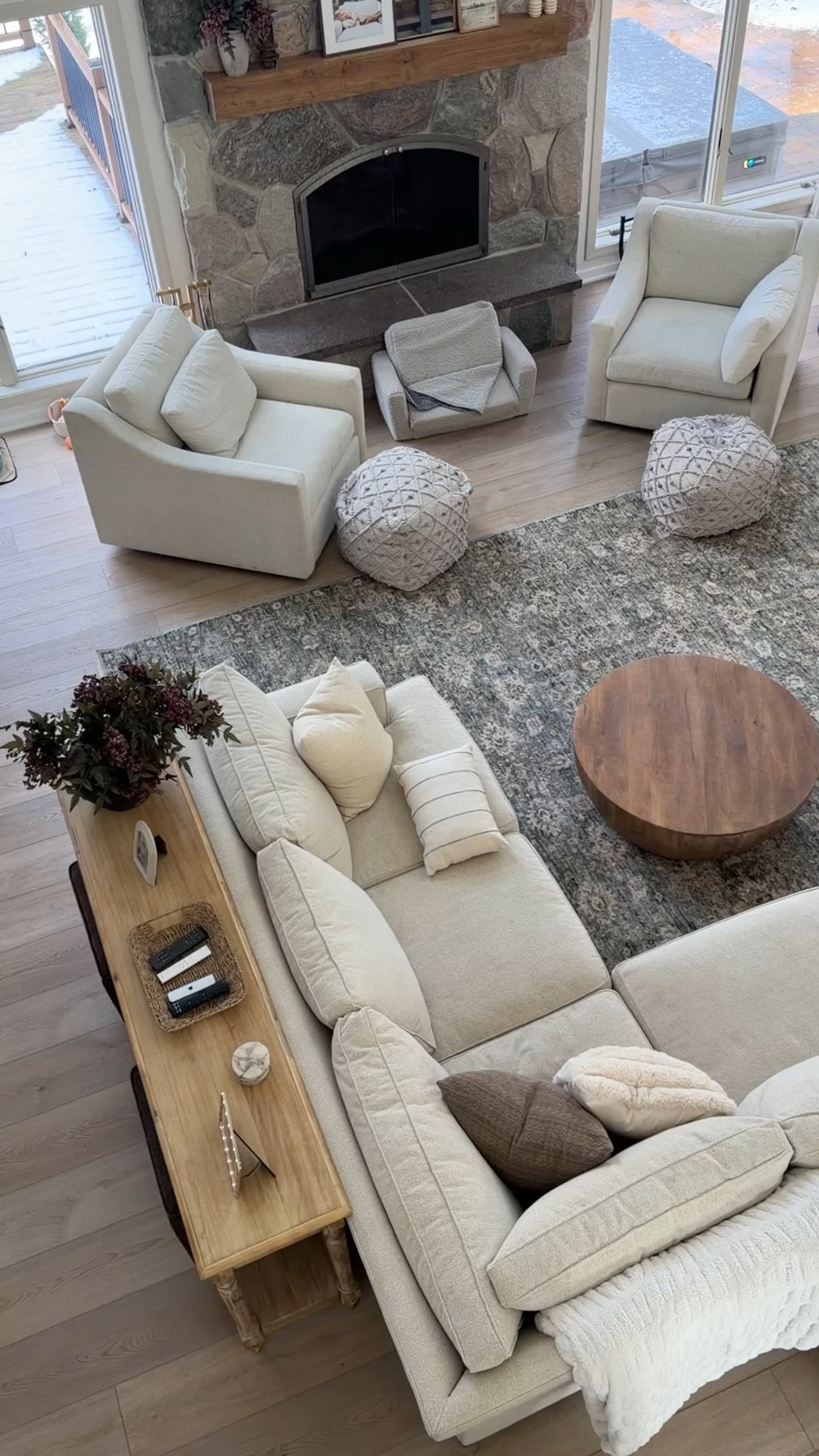 My new living room rug is 63% off today only for Presidents’ Day! Hurry and grab it before the sale ends! 

Come stay awhile, Amanda Vernaci 

#sale alert #wayfairrug #wayfairsale #livingroomrug 