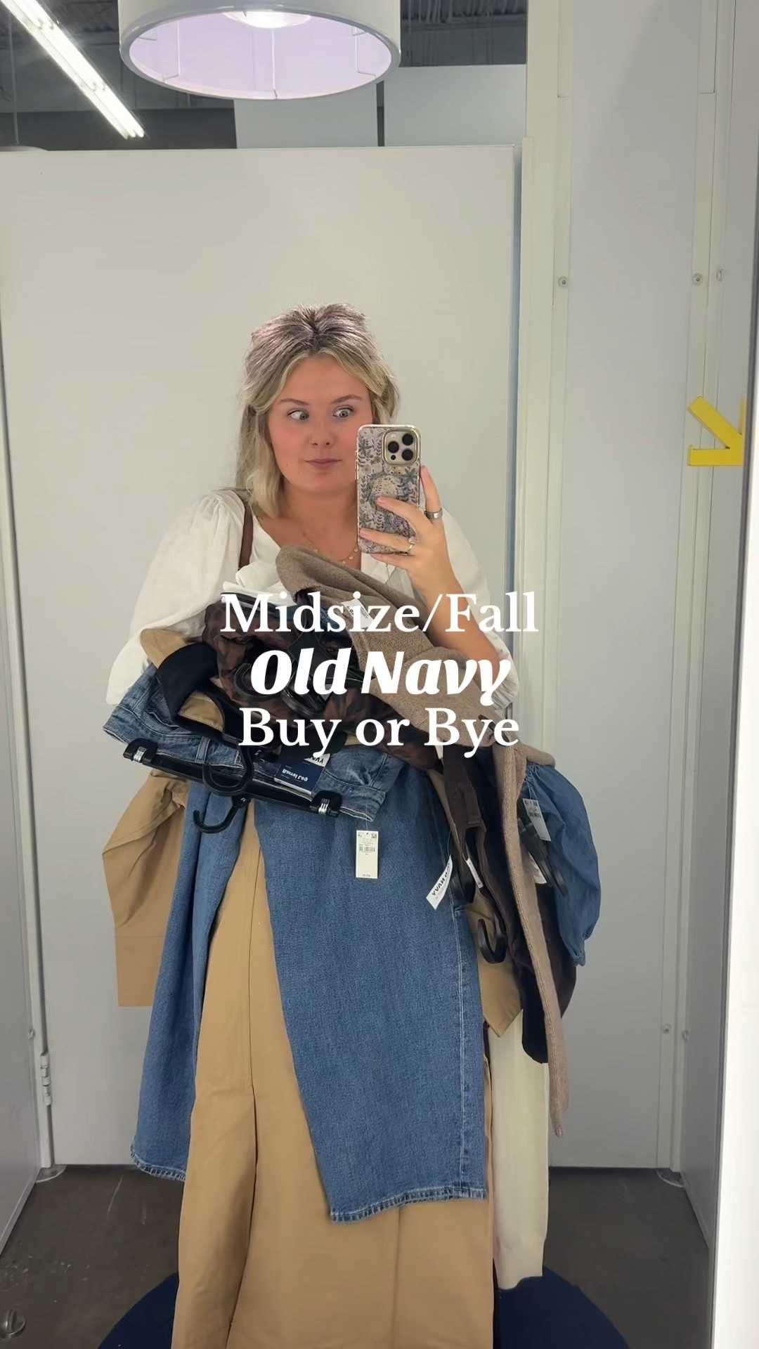 @Old Navy Official has been on an entirely different level lately!!!😍 I’m loving all of the layers for transitioning into cooler weather! 

My favs: 
The horse sweater!!!! I mean! Love her!
The cuffed jeansss😍😍😍 
The classic cardigan! I sized up to an XL for a bit of an oversized loook and feel. 

Follow for more midsize fashion finds! Everything linked in my bio!💌

#midsizefashion #midsizestyle #falloutfits #midsizeoutfits #oldnavy 

#LTKSaleAlert #LTKMidsize #LTKSeasonal