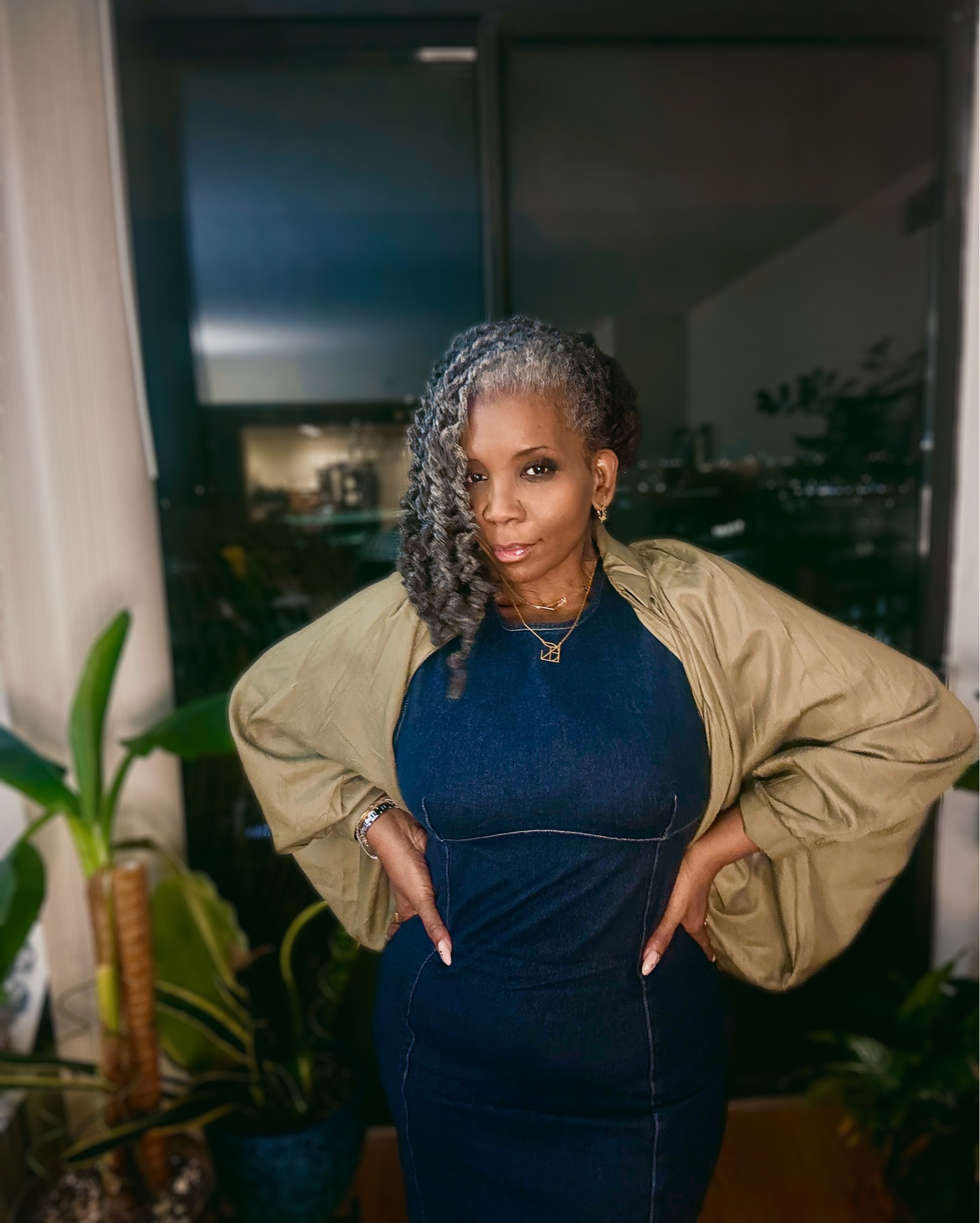 Perfect outfit for a last min *pop out* to happy hour? An upleveled denim dress, with leopard accessories 🥂

#LTKootd #LTKdayinmylife #LTKOver40