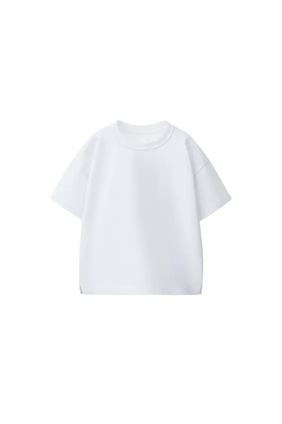 Einfarbiges T-Shirt mit Rundhalsausschnitt und kurzen Ärmeln. | Zara DE