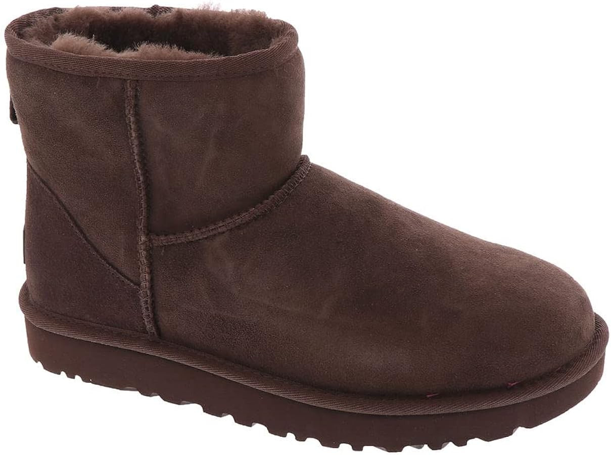 UGG Women's Classic Mini II Boot | Amazon (US)