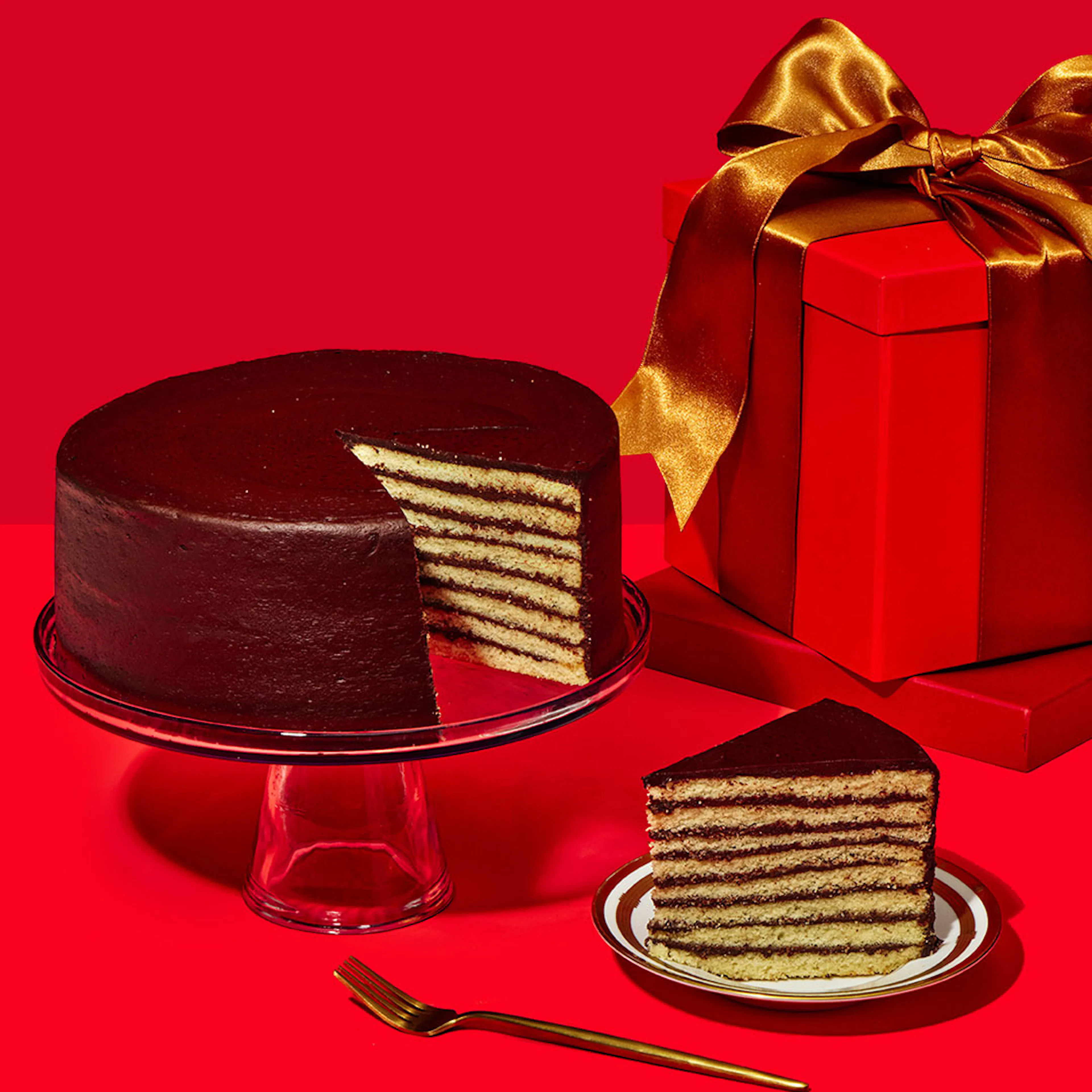 Original Chocolate Smith Island Cake by Smith Island Baking Company | Goldbelly | Goldbelly