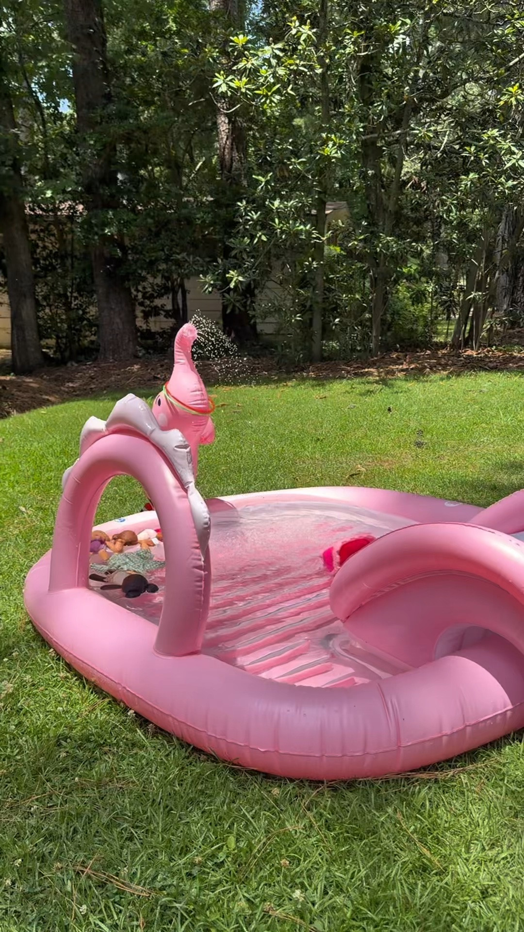 This pool is so cute!!!

#LTKmomlife #LTKSwim #LTKKids