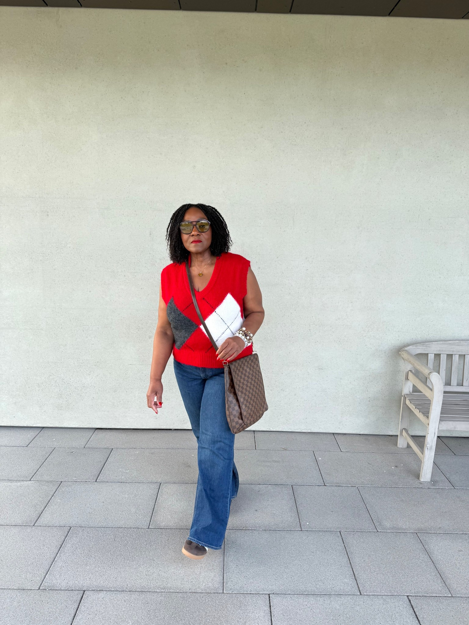 Sweater vest & denim 🍂
•


#LTKstyletip #LTKeurope #LTKautumn