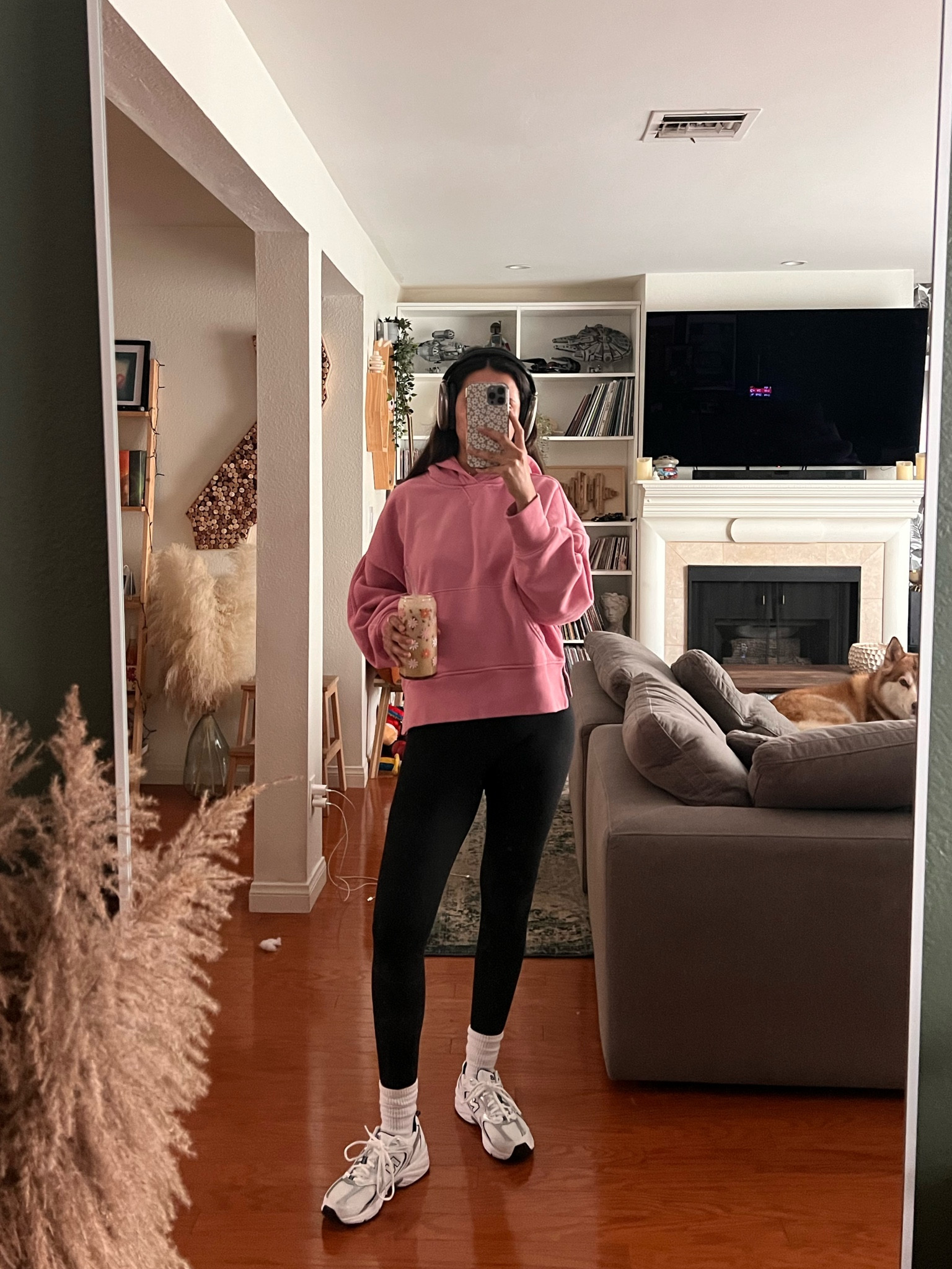 Perfect loungewear outfit! 

#LTKMostLoved #LTKStyleTip #LTKActive