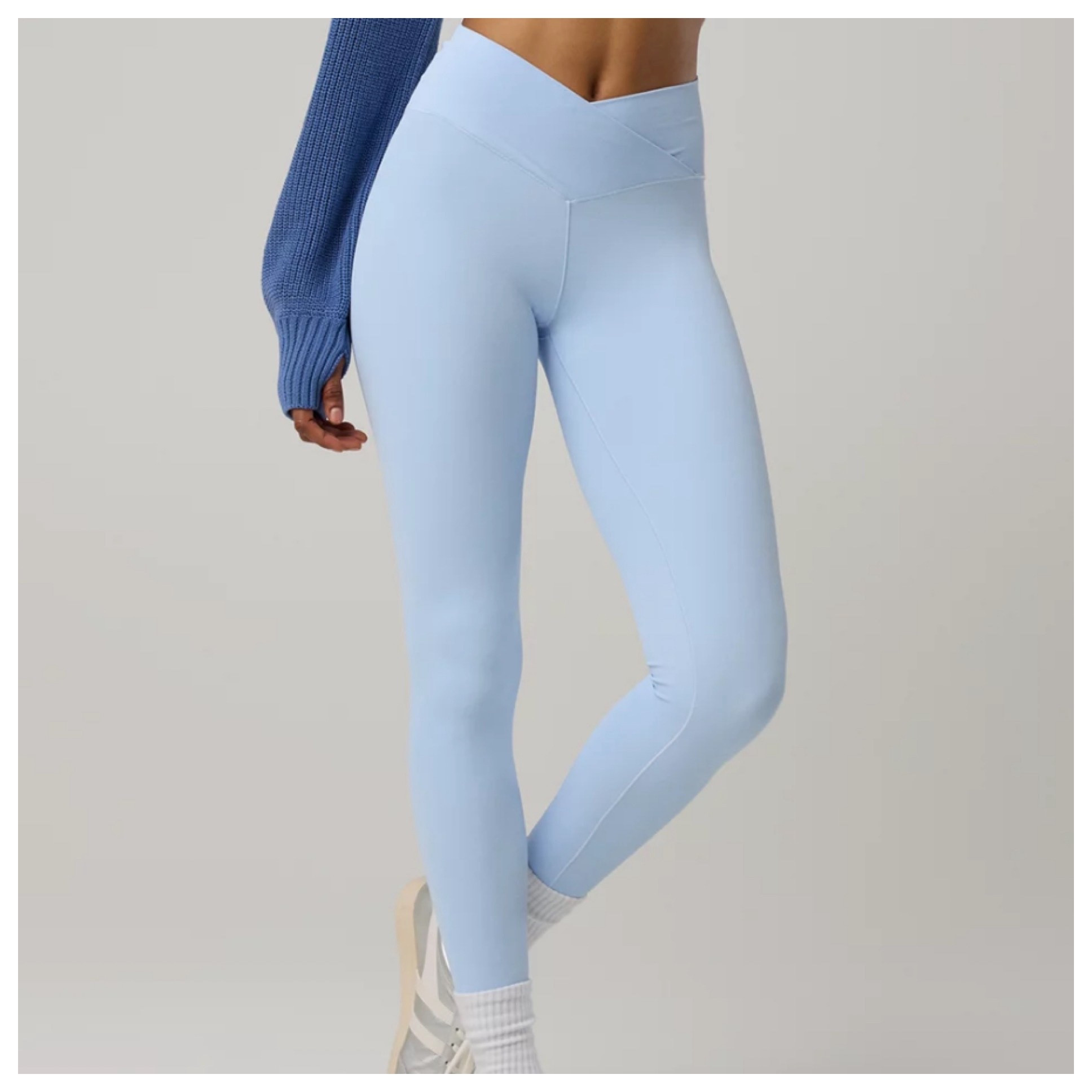 Workout leggings. 

#LTKMidsize #LTKStyleTip #LTKOver40