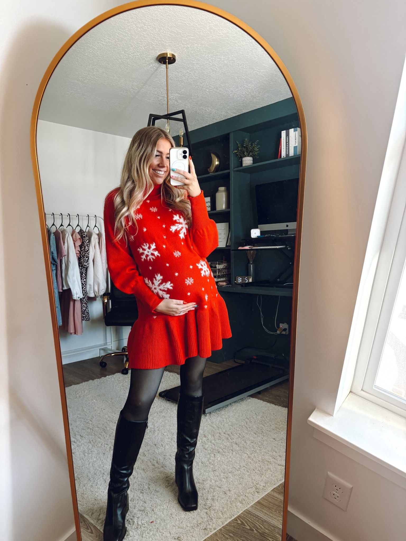 Christmas sweater dress that’s bump friendly! I sized up one to an L

Boots: size up half

| Christmas outfit | pregnant | bump friendly | holiday party outfit 

#LTKHoliday #LTKBump