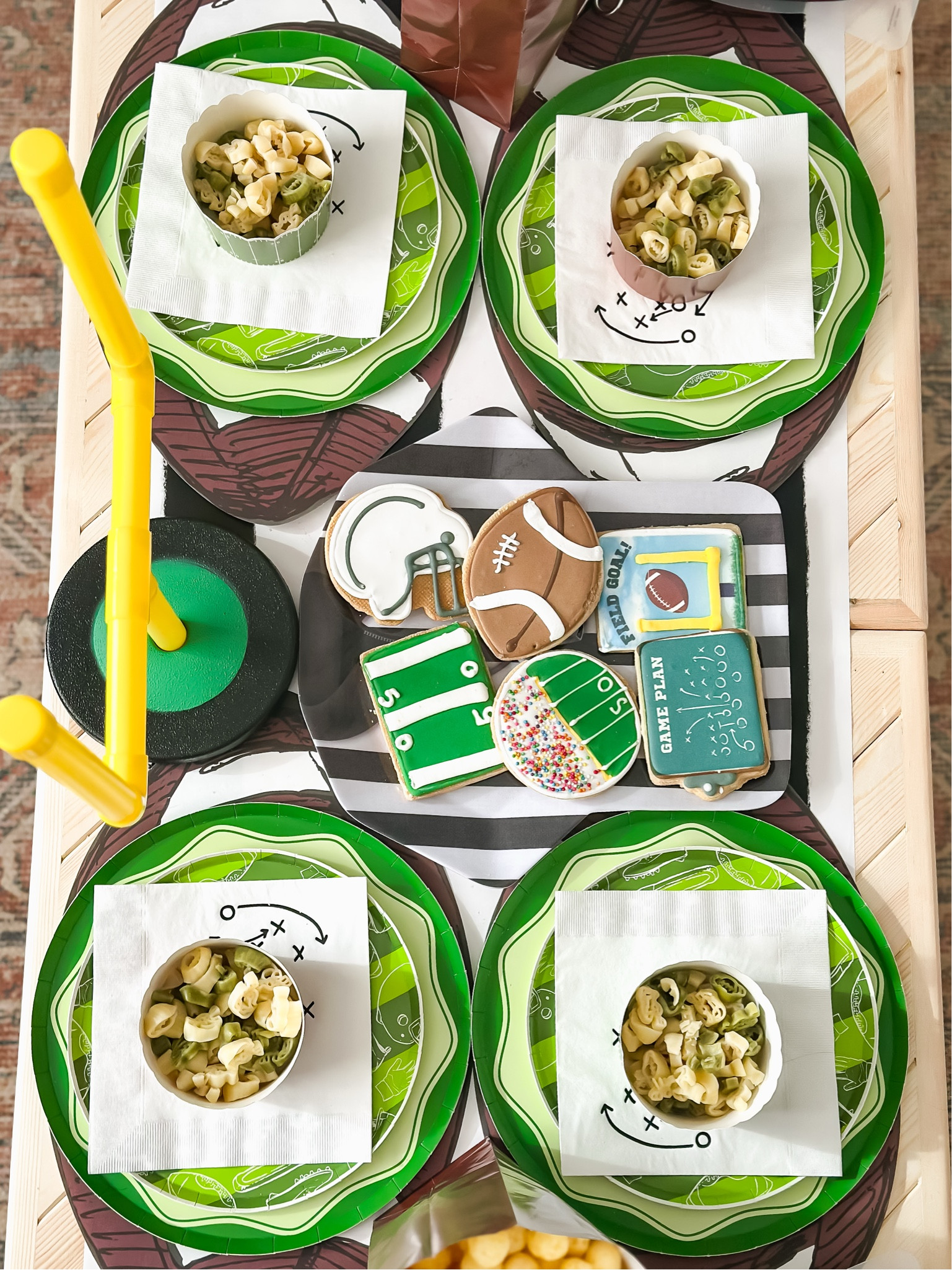 Super Bowl Kids Table

Get your @gatheringsbycp orders in by January 28th for delivery in time for the big game!

#Ad #gatheringsbycp #superbowltabletop #stressfreehosting #partydecor #superbowlparty #lessstressmorefest #gatherinstyle #footballparty #kidstable #ltkparties #ltkkids 
Super Bowl party / football party / Super Bowl decor / paper goods / kids tablescape / football season 

#LTKKids #LTKSeasonal #LTKParties