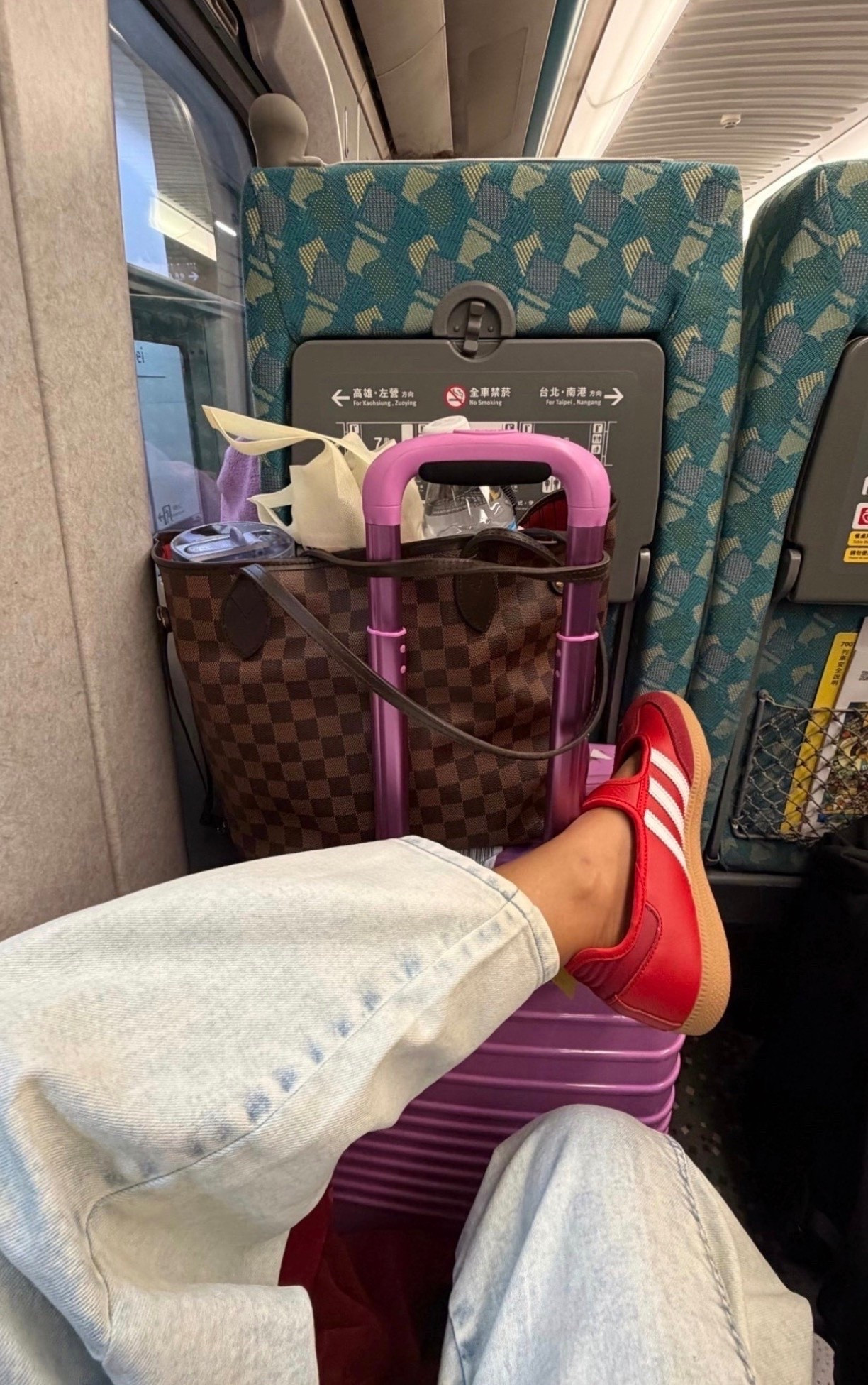 catching flights, collecting memories, and apparently matching my luggage without planning it 💜✈️ travel days somehow become part of the outfit too 

#travelstyle #airportlook #vacationmode #traveldiaries #jetsetstyle #airportoutfit #wanderlust #travelfinds #ontheroad #travelinspo

#LTKdayinmylife #LTKstorytime #LTKTravel