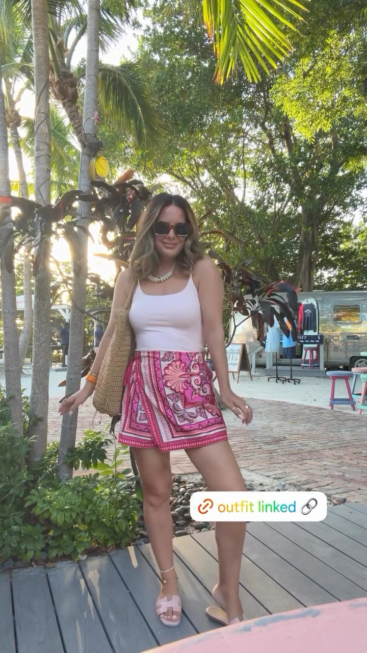 Just got my hands on these summer essentials! Love the floral skort and comfy sandals. Perfect for beach days! 🌴🌞

#LTKootd #LTKSeasonal #LTKSaleAlert
