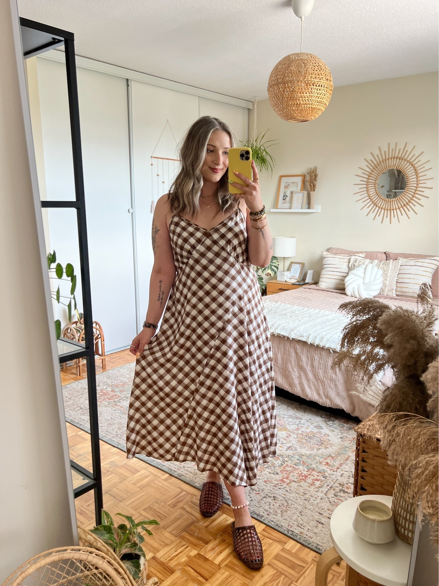 Such a stunning dress to transition to fall! @oldnavy #oldnavypartner 50% off online only! I’m wearing my usual size L. Jelly shoes are also Old Navy, I’m a 9.5-10 and wear a 10. Canadian links under “similar products”

#LTKsale #LTKmidsize #LTKdresses