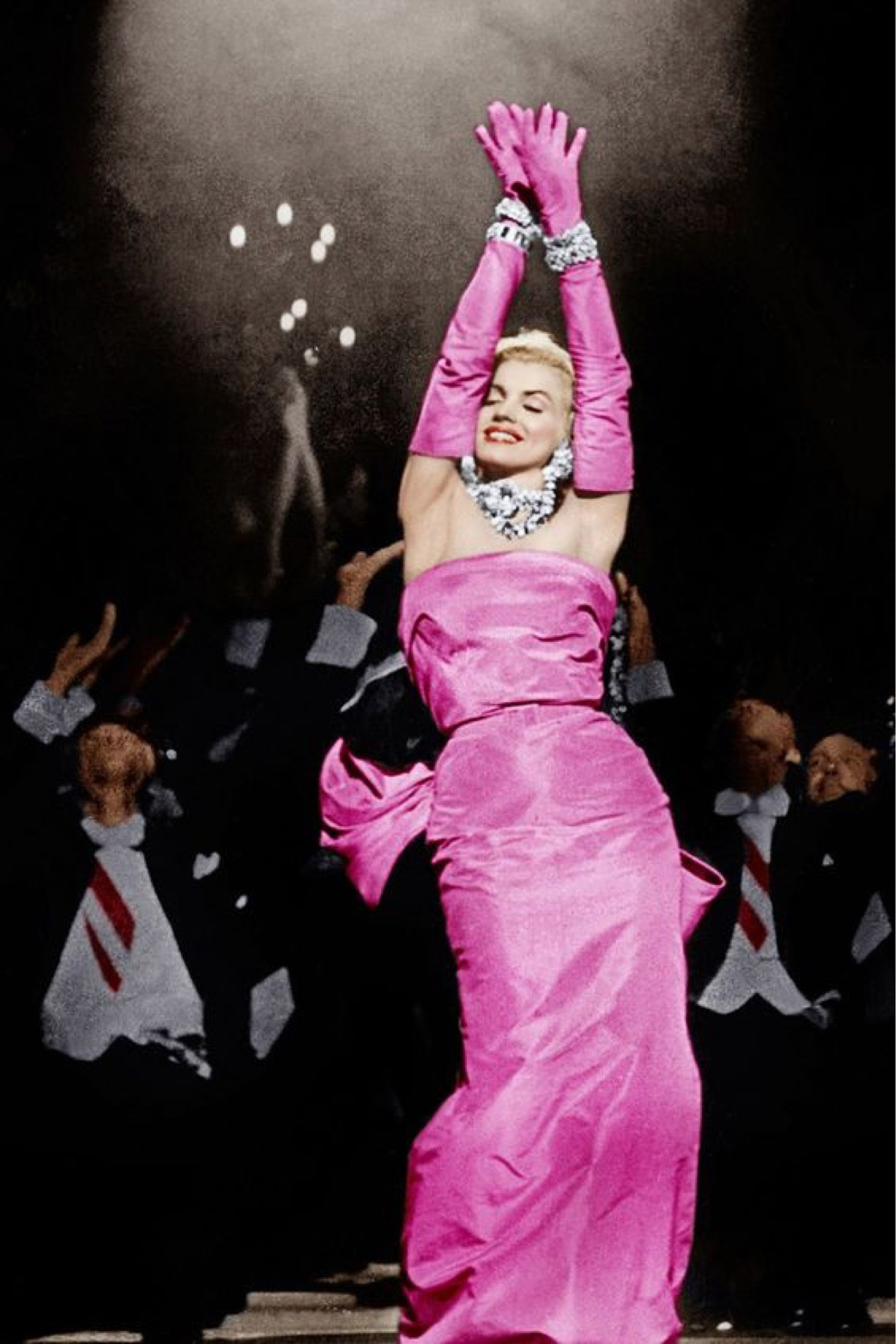 Marilyn Monroe Diamonds are a Girl’s Best Friend Halloween costume for a twenty something 💎💎💎

#LTKHoliday #LTKSeasonal #LTKHalloween