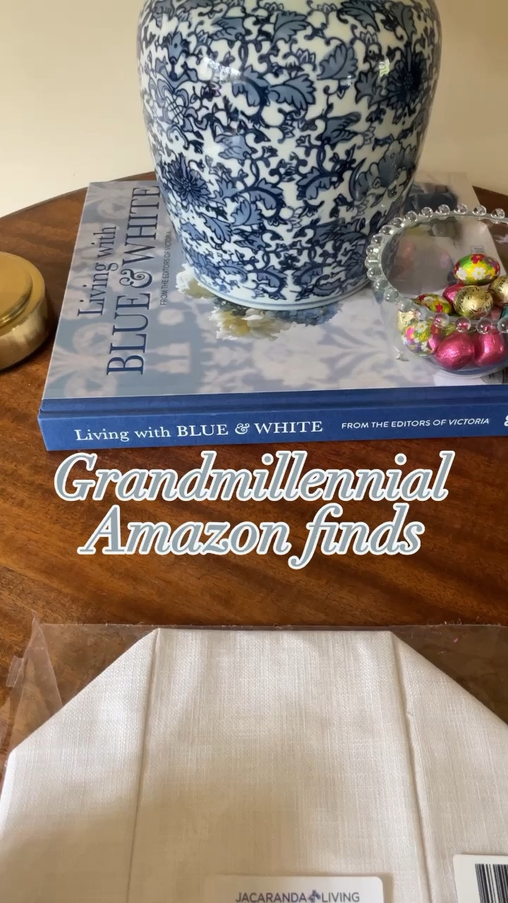 Perfect Amazon find for my grandmillennial and blue and white girlies 💙🤍




Amazon finds, Amazon, grandmillennial, blue and white, preppy, classic style, home finds, home goods

#LTKhome #LTKVideo