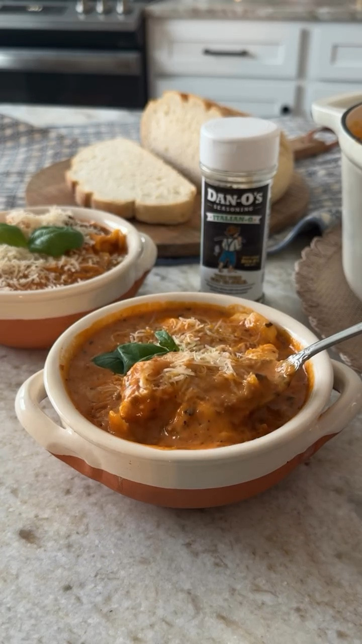 Creamy Tortellini Soup 

#LTKU #LTKHome #LTKFindsUnder50