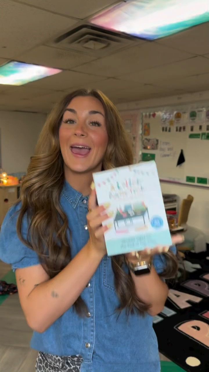 🍎🌈📓💕🌸🎀🥰🌷

This is the perfect year gift for your students! It’s low prep, sentimental, and you can even personalize it by writing on the inside cover!

#LTKdayinmylife #LTKSeasonal #LTKstorytime