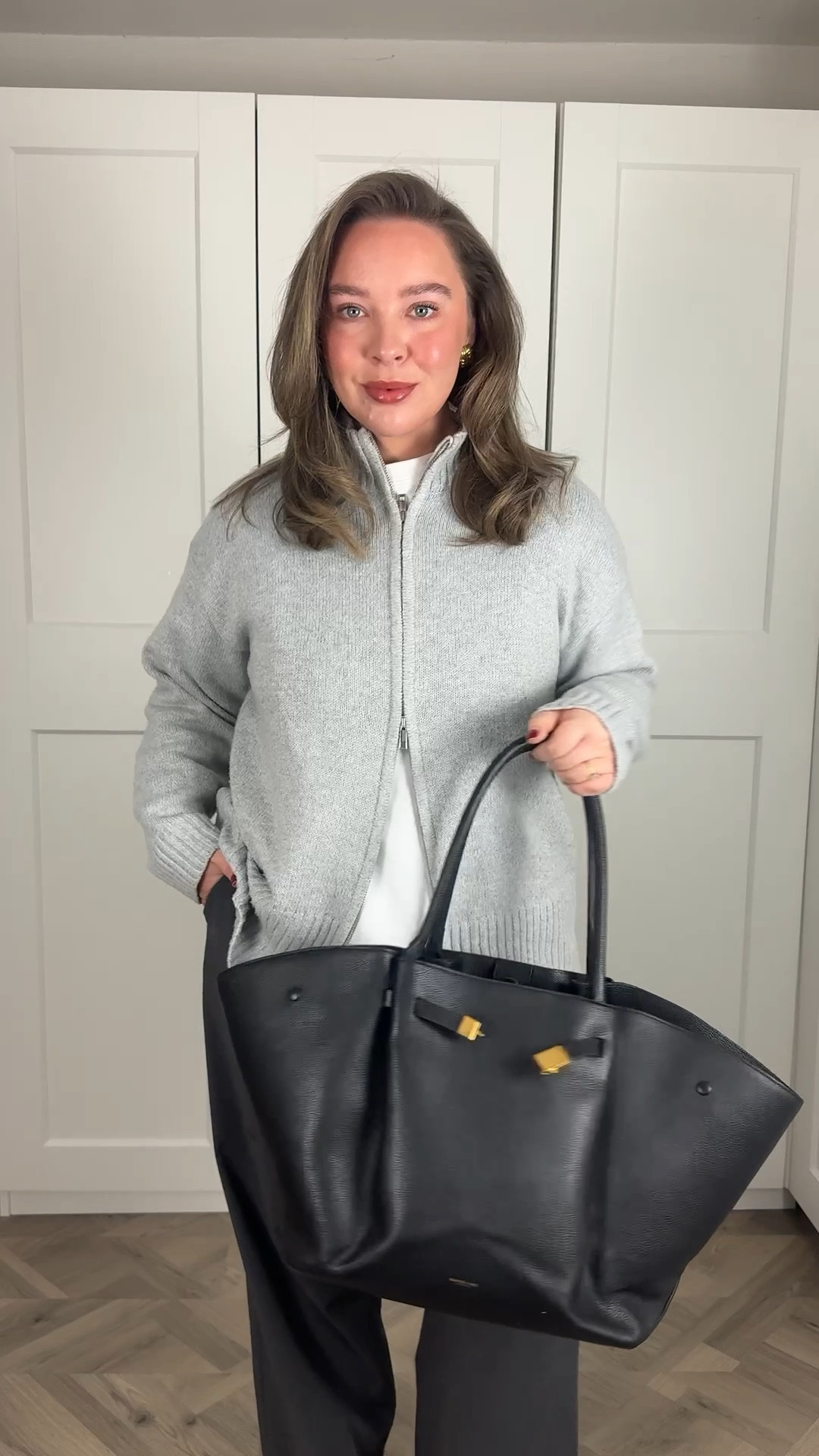 today’s office outfit inspo: finance bros 💼

I wear a large in the Uniqlo trousers and an M in the knit (which is currently half price) 

#LTKeurope #LTKworkwear #LTKmidsize