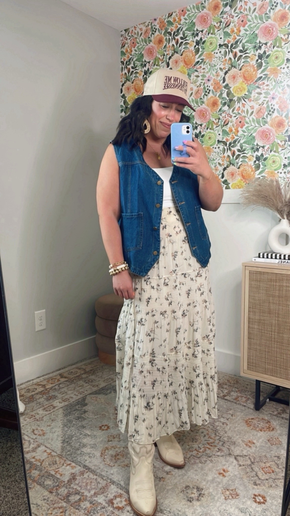 Amazon Prime Day must have!  Love this outfit for a summer concert!  

Amazon prime day – Amazon fashion – midsize summer fashion – styled midsize outfit – summer concert  outfit – midsize Mom outfit – midsize maxi skirt 

#LTKSaleAlert #LTKStyleTip #LTKMidsize