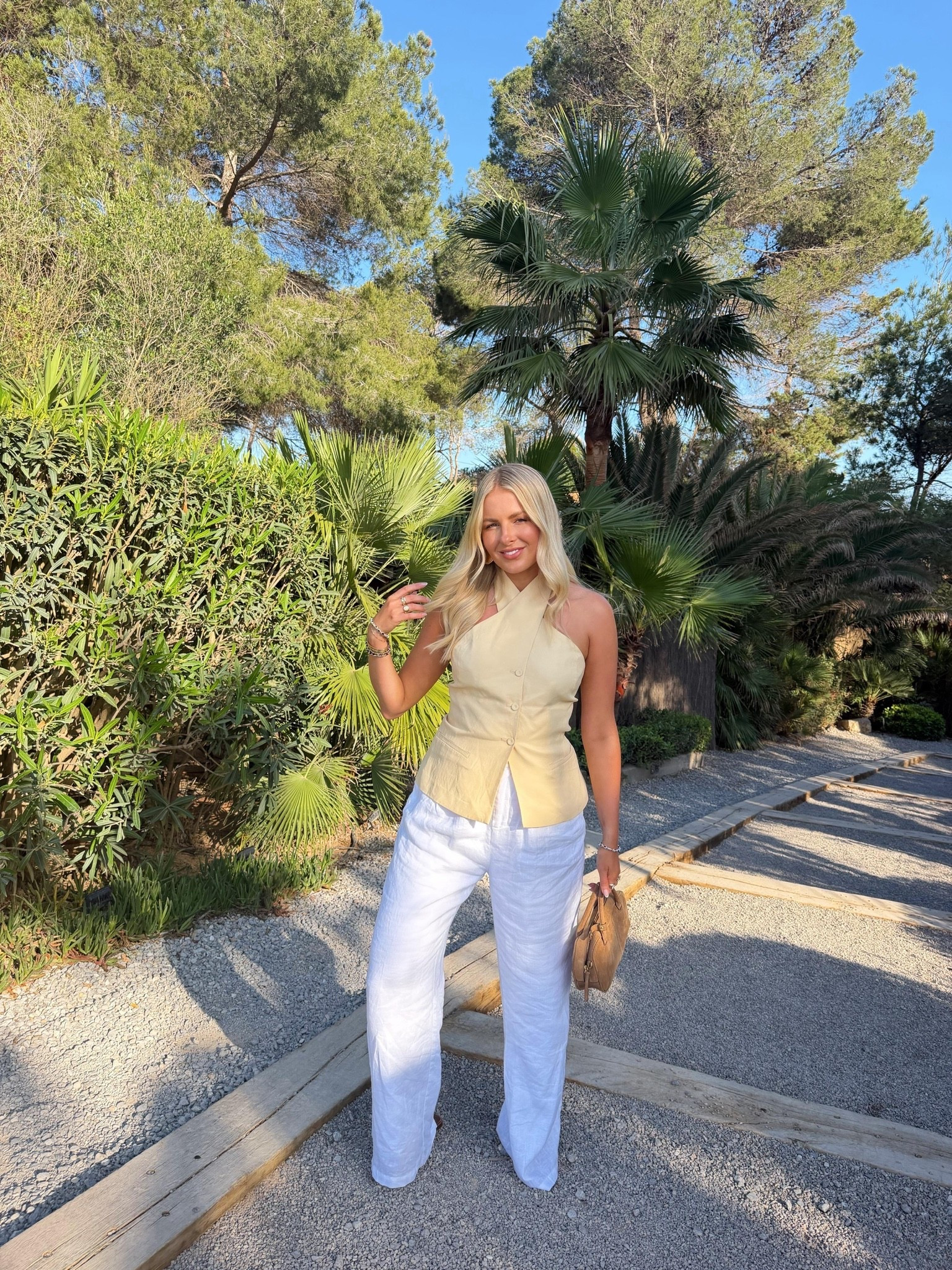 Ibiza evening outfit 💛

#LTKsummer #LTKspring