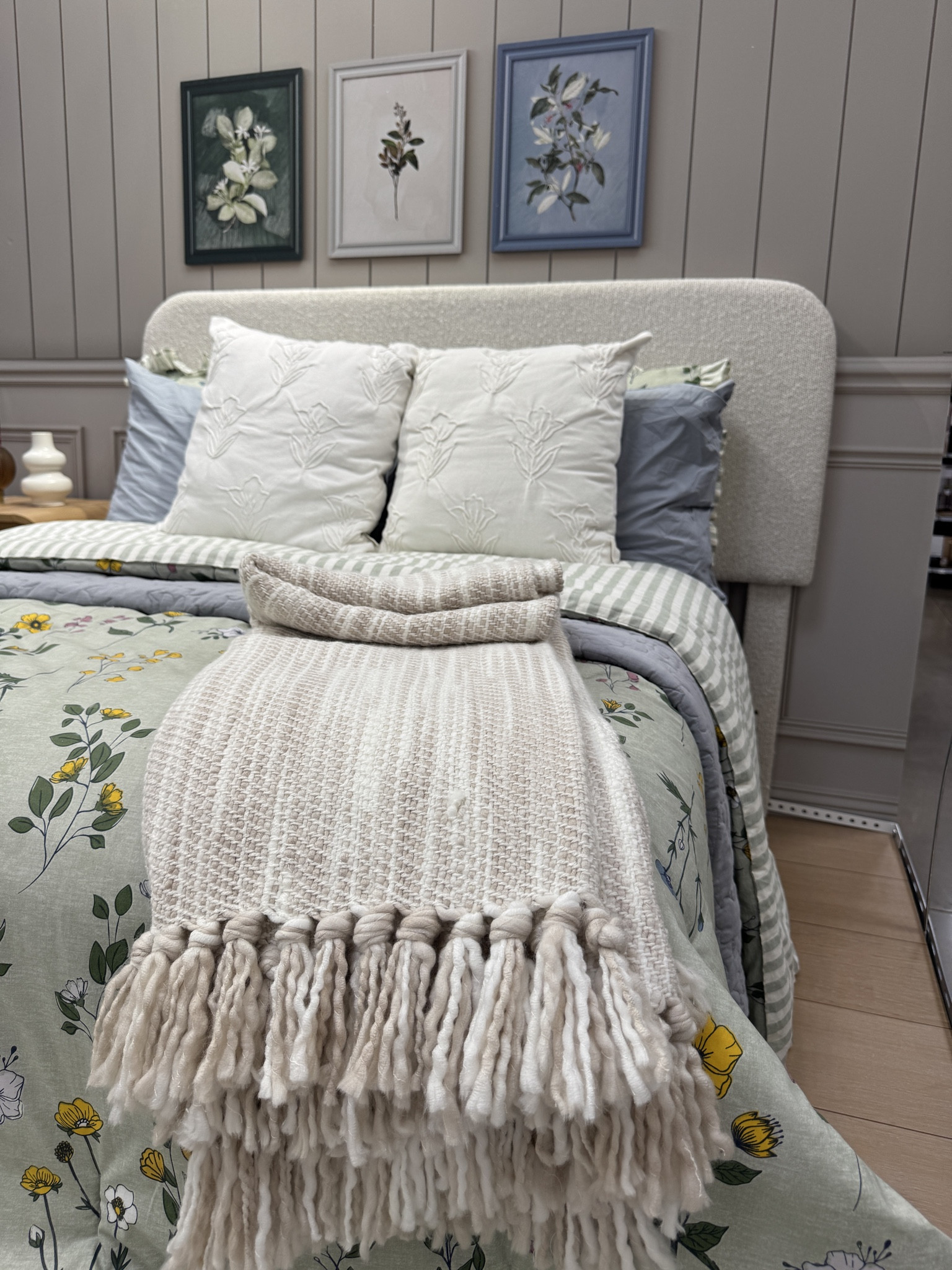 If you’ve been dreaming of a cozy floral bedroom refresh, this Drew Barrymore Flower Home bedding set from Walmart is everything. The prints are so romantic and vintage-inspired — think cottagecore meets modern boho — and the colors instantly make your room feel warm and inviting. I love that her beautiful bedding line looks designer but is actually affordable home decor you can grab right at Walmart.

Whether you’re redoing your guest room, giving your primary bedroom a fresh look, or just want to add a little charm with a floral comforter set, this collection has it all — from duvet covers and throw pillows to rugs and home accents that tie everything together. It’s soft, cozy, and perfect for anyone who loves feminine bedding, vintage floral prints, or that effortless Drew Barrymore home style that feels happy and welcoming. 

#LTKHome