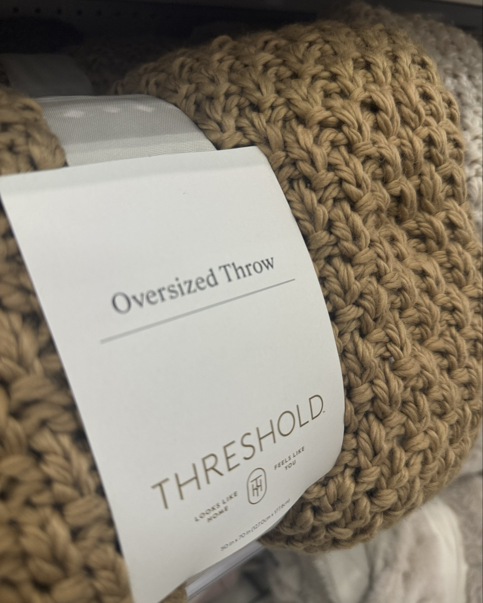 Oversized knit throw blanket in 4 colors! 

Bedding, end of bed throw, knit blanket, couch throw, target

#LTKSeasonal