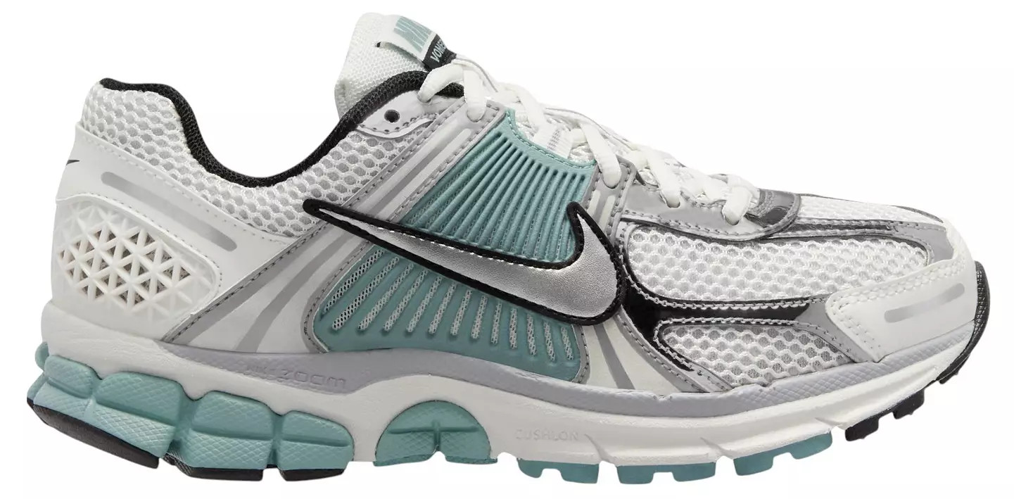 Nike Women's Zoom Vomero 5 Shoes | DICK'S Sporting Goods