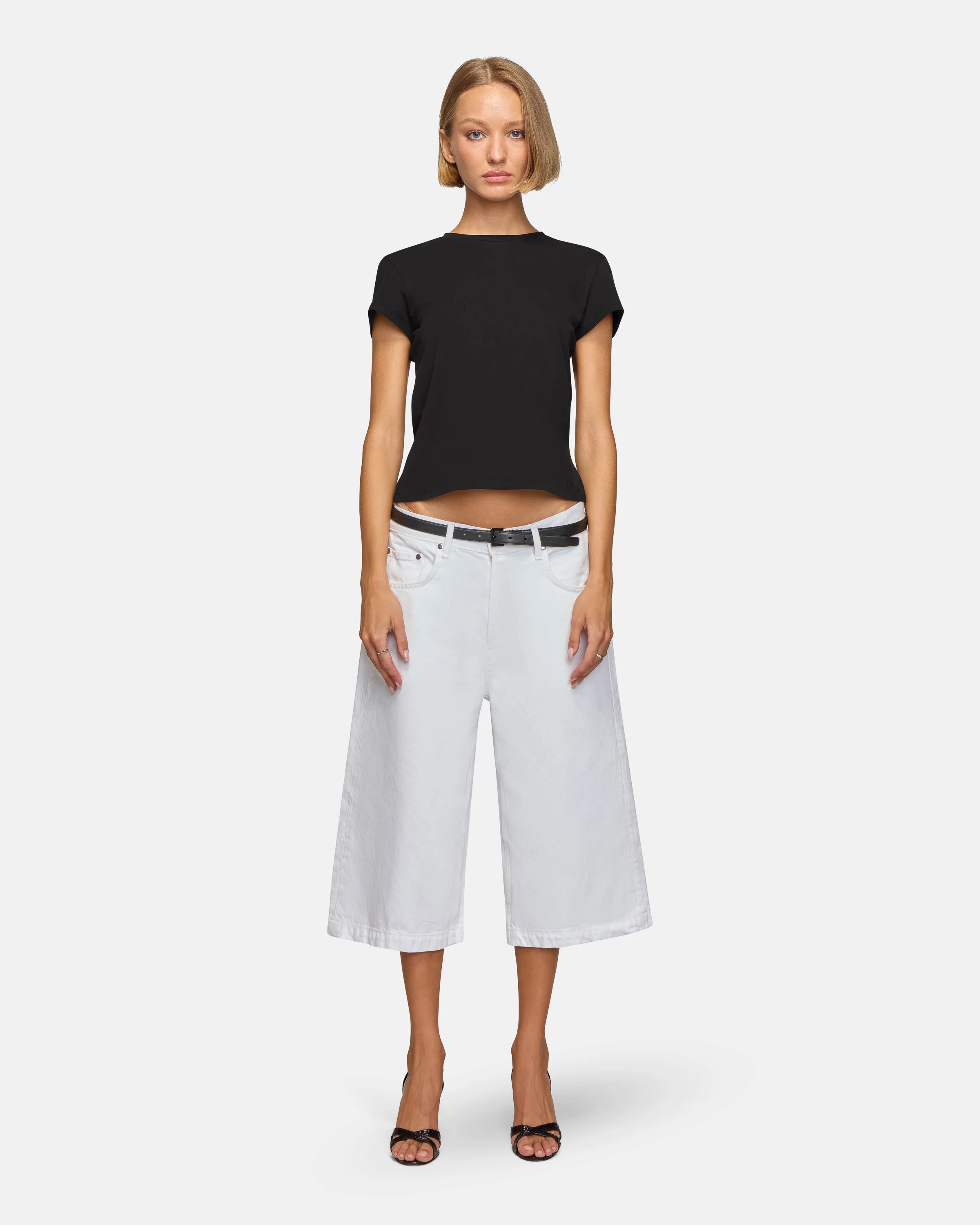 Rizu Short White | EB Denim