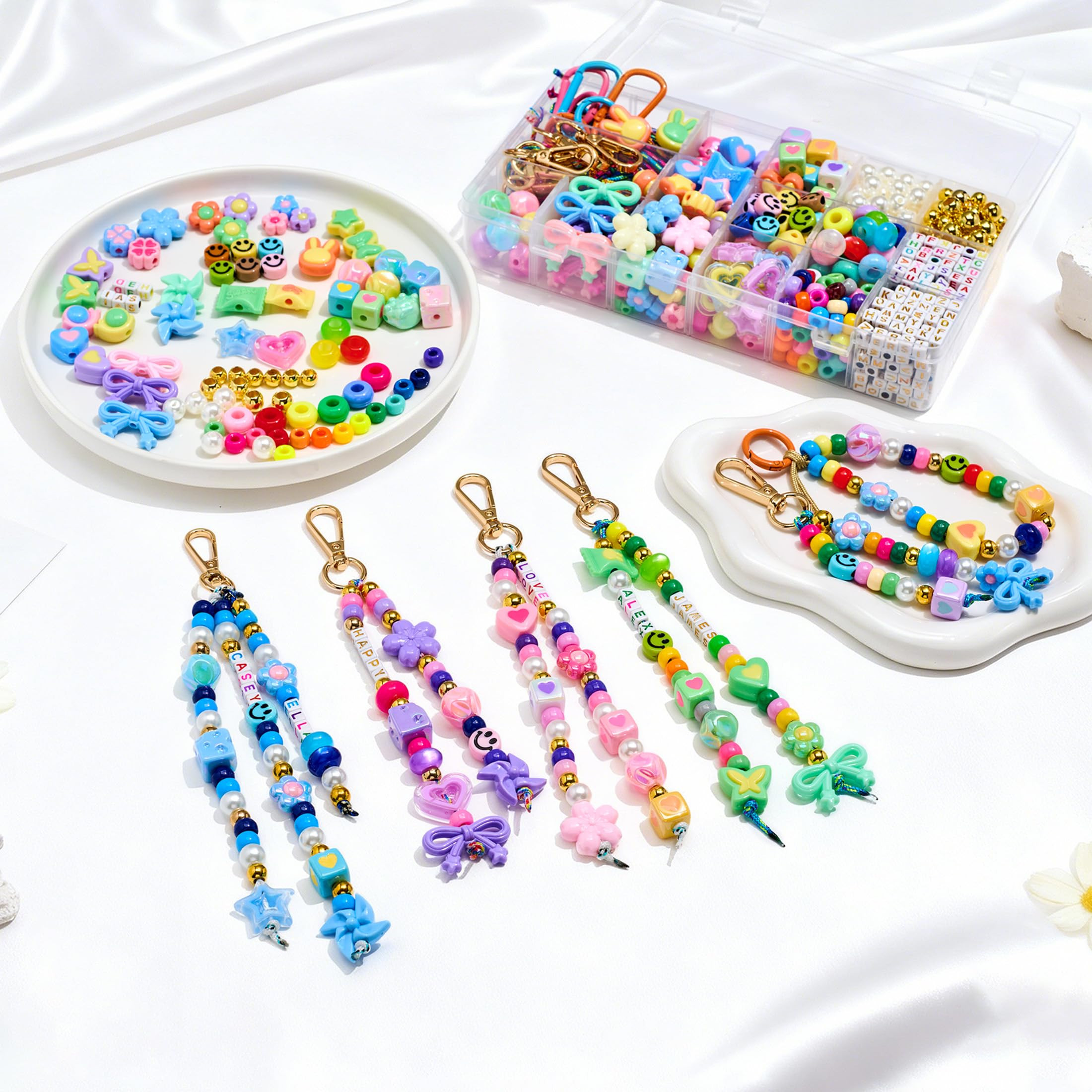 Zhuozatrfa 542 PCS Beaded Bag Charms Making Kit, Keychain Making Kits Beads DIY Key Chain Bracele... | Amazon (US)