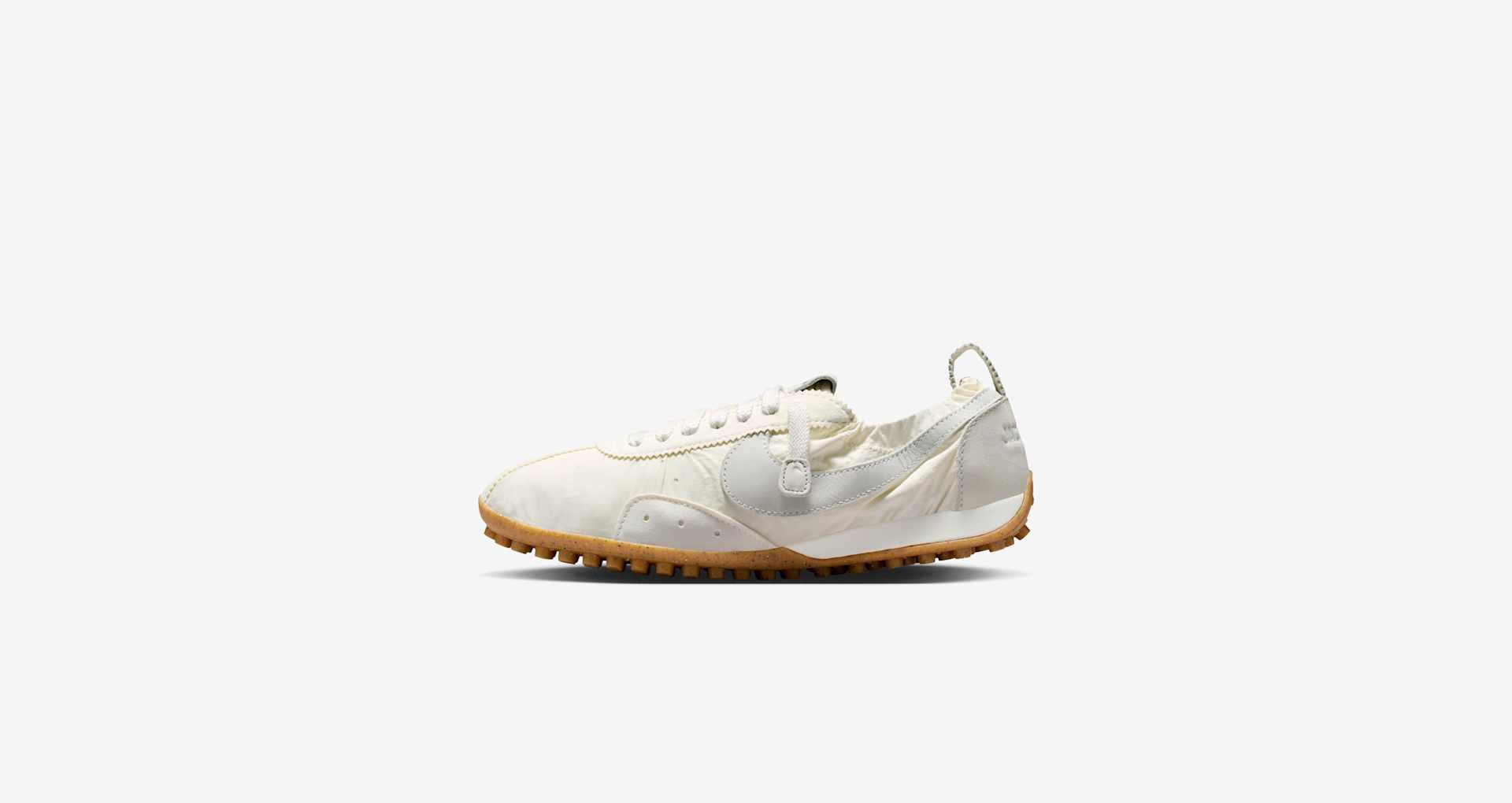 Soft Pearl and Sail | Nike (US)
