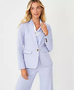 color: Deep Wisteria


















selected | Ann Taylor (US)