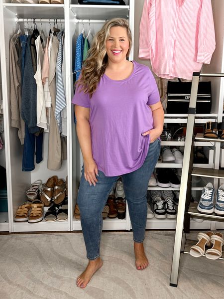 🎯 Super happy with these plus size target finds!!! Reminder I'm 5'8 18/20/2X 42DD

This tunic tee runs generous I'm in the 2x and could use the 1X

#LTKstyletip #LTKplussize #LTKSeasonal