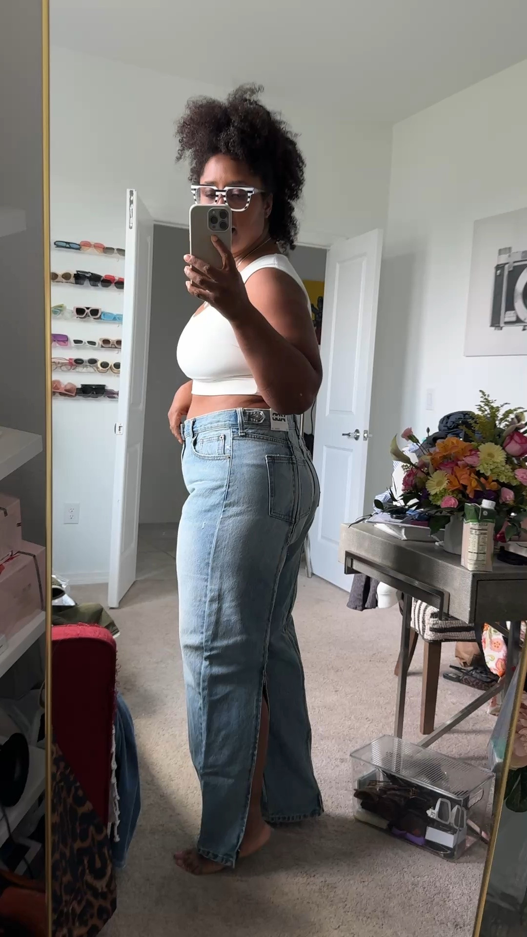 Zip back jeans in size 12

#LTKPlusSize #LTKOver40