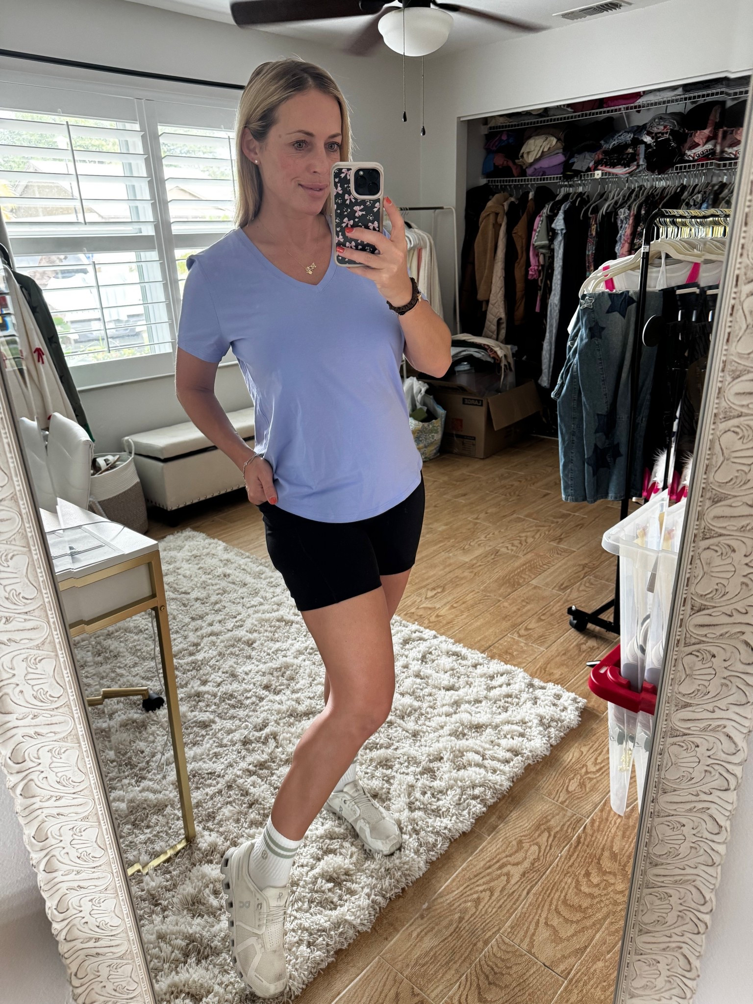 Gym Outfit 



#LTKActive #LTKootd #LTKfitnessgoals