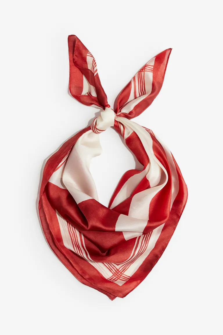 Printed satin scarf - Red/Patterned - Ladies | H&M GB | H&M (UK, MY, IN, SG, PH, TW, HK)