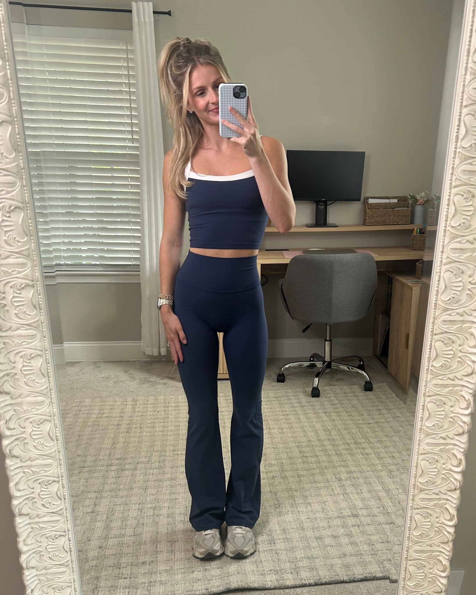 This set from Abercrombie 🤌🏼  can we talk about how buttery soft?! 😍 it’s the perfect set to add layers to as we transition to cooler weather! 

My tank is under $35 through 10/13 with code ‘SOFTAF’ at checkout. These flare leggings are also on sale for $50. 

Wearing an XS both! 


#abercrombie #abercrombiestyle #abercrombieYPB #SOFTAF

#LTKActive #LTKSaleAlert #LTKFindsUnder50