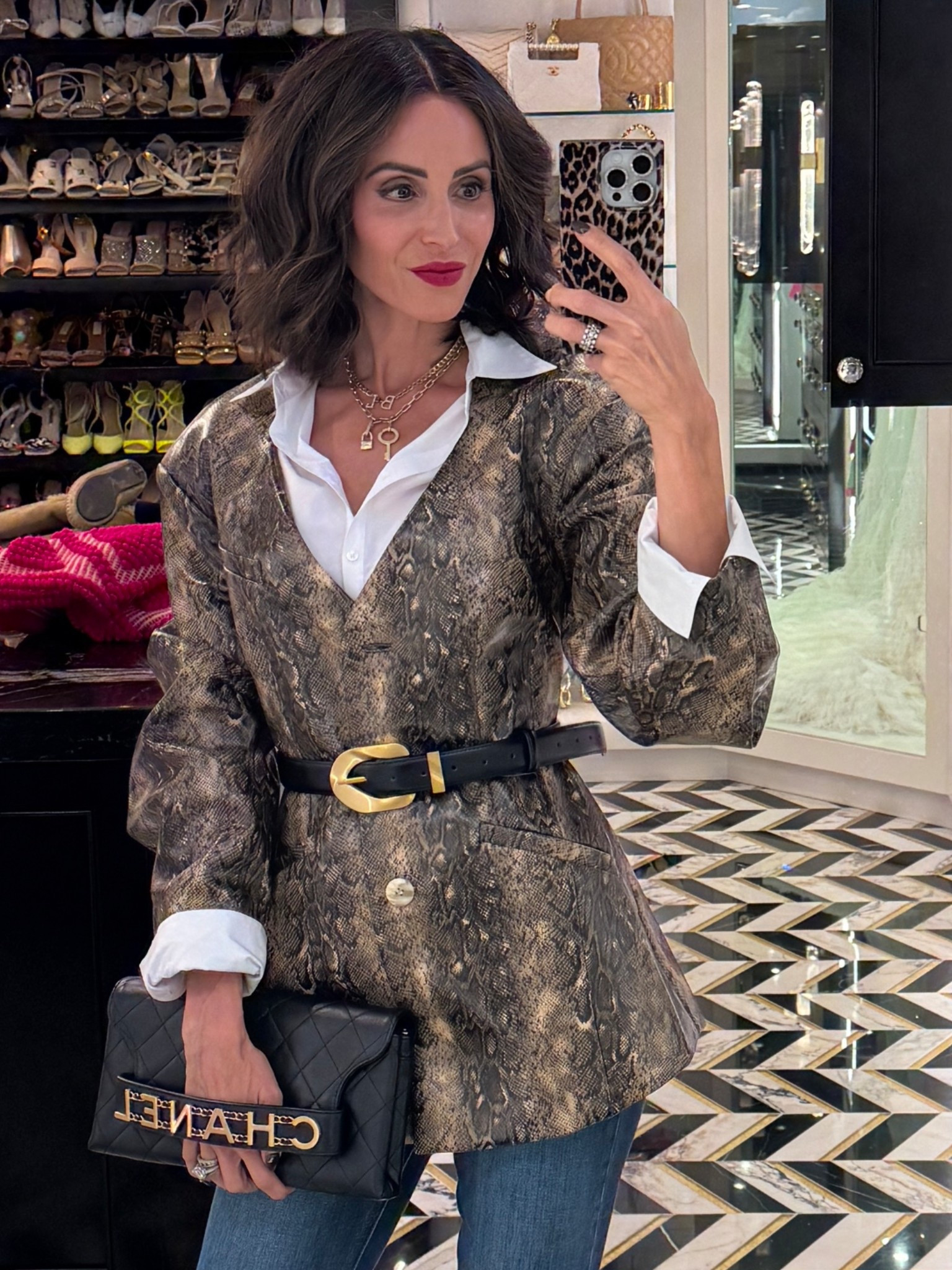 My fav curling iron I vary between the 1 and 1.25inch and I have had the same one for over 7 years so a great investment!

#LTKmorningroutine #LTKBeauty