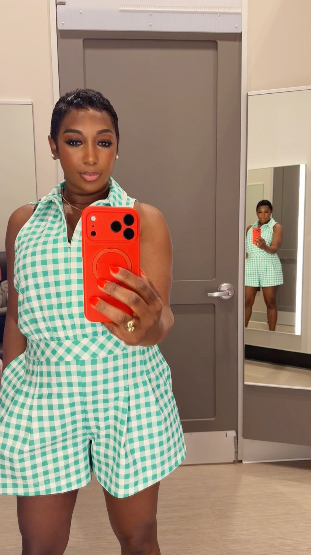 This green gingham romper just walked straight out of a luxury picnic fantasy. 🧺💚

Cute enough for brunch. Comfortable enough for me to wear all day without complaining once. That alone deserves applause.

#TargetStyle #GinghamStyle #RomperSeason #SummerOOTD #TargetFashion #EverydayLuxury #TargetFinds #StyledByAshleyJ #BrunchStyle #CuteStyle


#LTKTravel #LTKootd #LTKBeauty