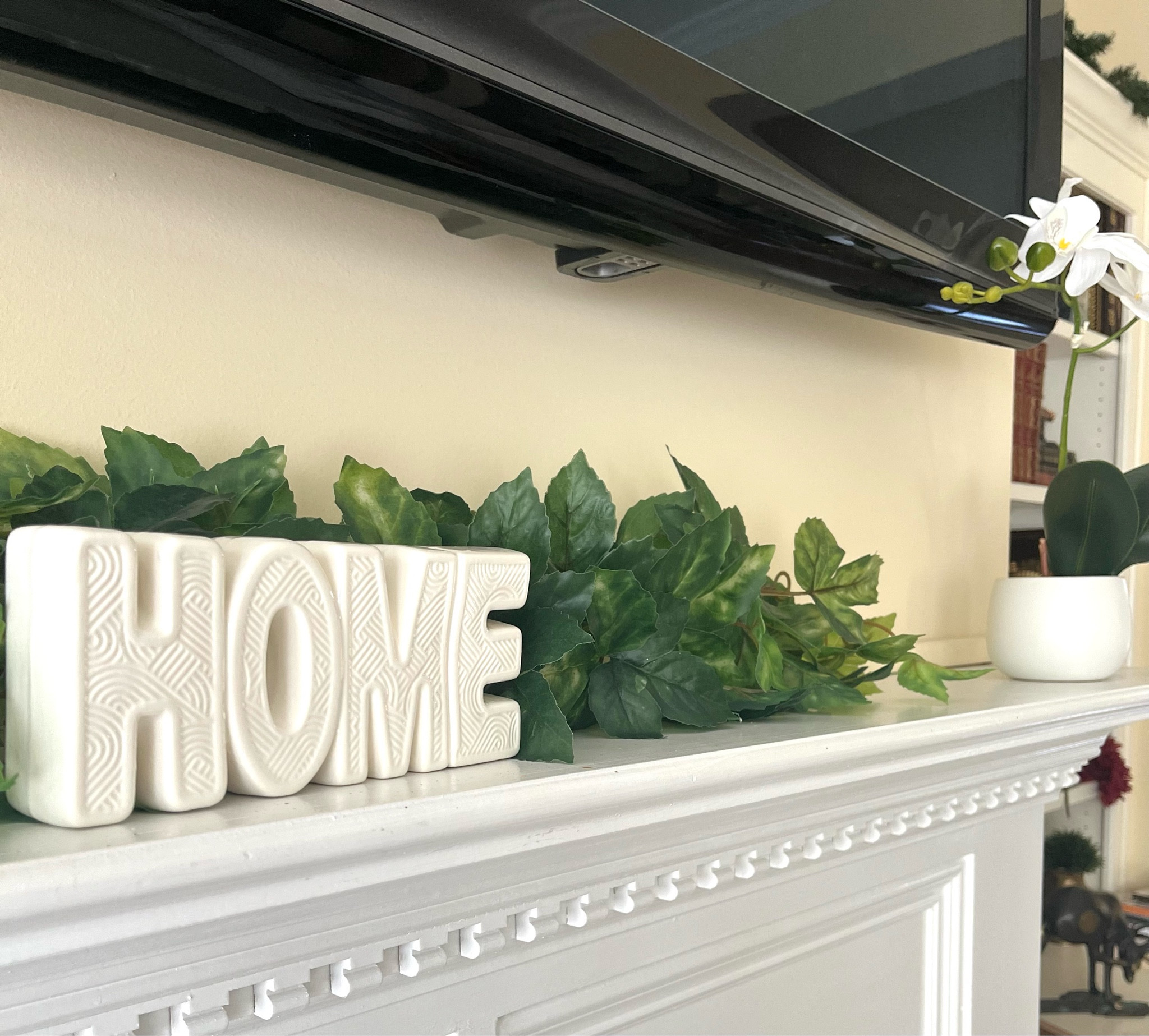 Home decor under $20 
Walmart finds !

#walmartfinds #walmartdecor #homedecor #white #neutral

#LTKSaleAlert #LTKSeasonal #LTKHome