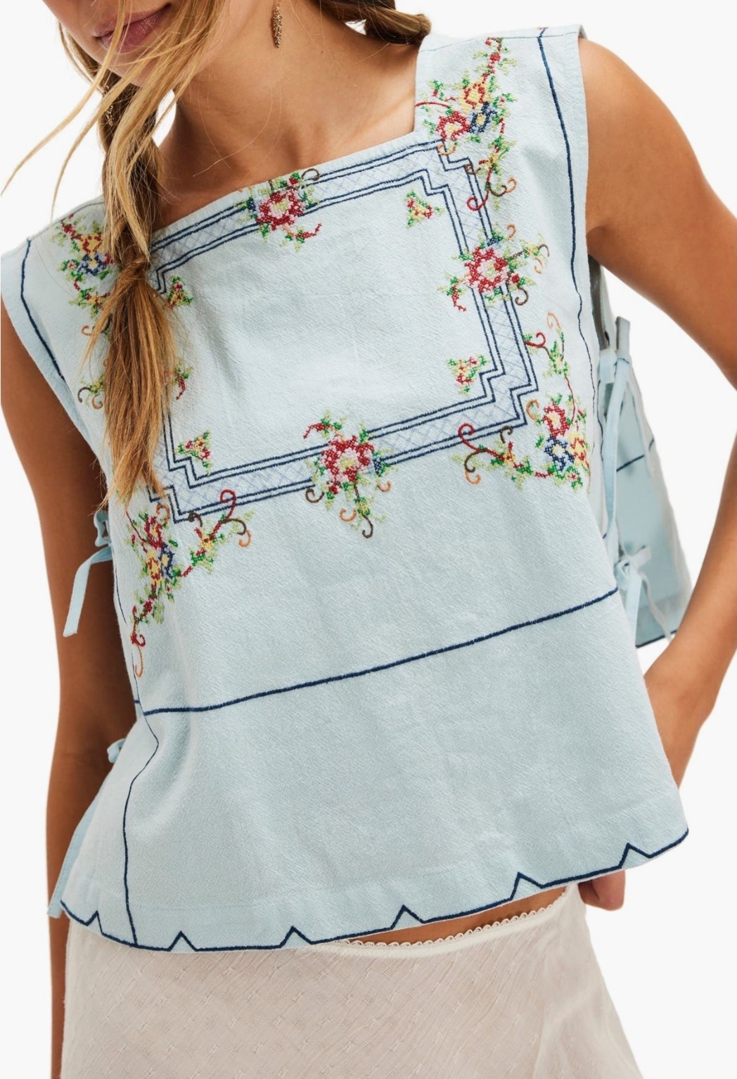 Embroidered top #nordstrom #shortsleeve 

#LTKTravel