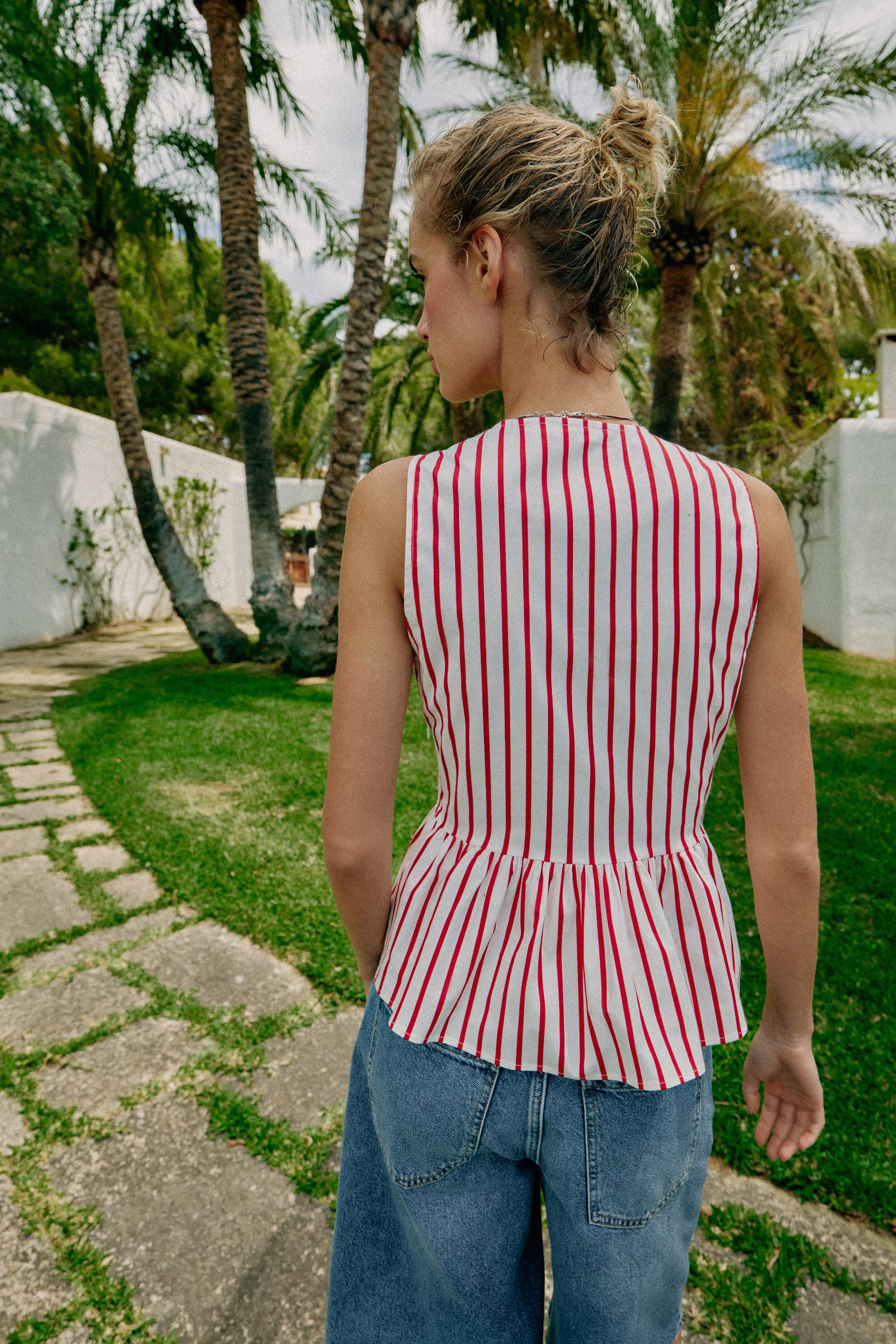 STRIPED FIREMAN CLASP TOP | Zara US