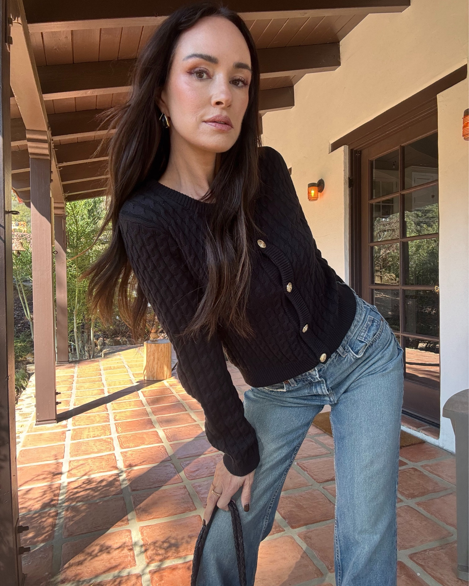 Another casual seasonal offering with the most chic earrings ☺️ I’m getting the sweater next in cream…

#LTKSeasonal #LTKFindsUnder100