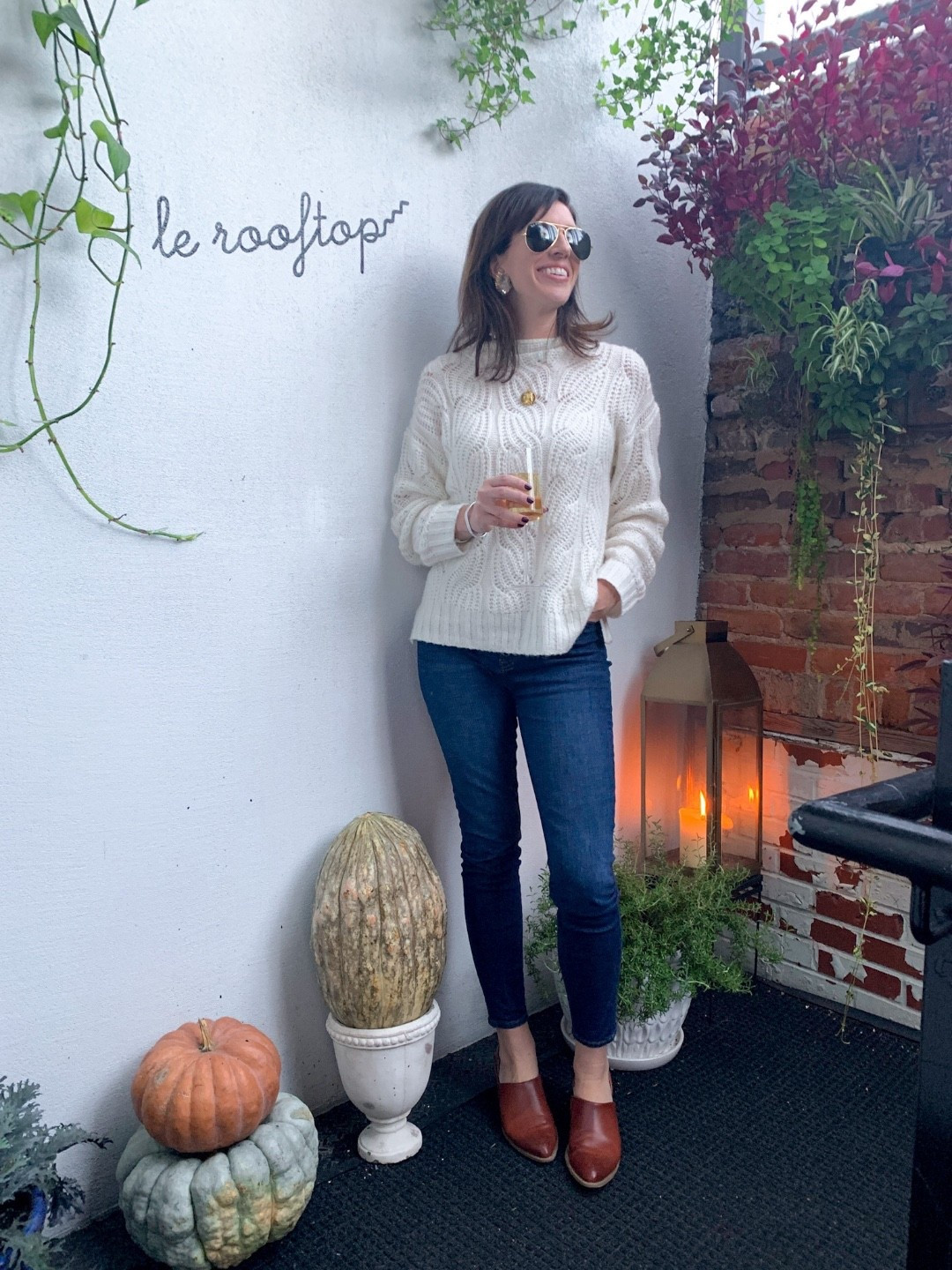 Fall Date Night Outfit Ideas

https://imfixintoblog.com/fall-date-night-outfits/

#LTKSeasonal #LTKStyleTip