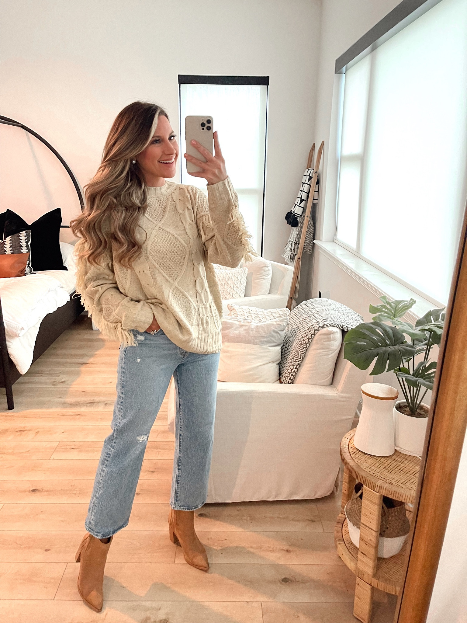 Fringe sweater in small 
Levi’s fit tts 
Boots 
Amazon prime 