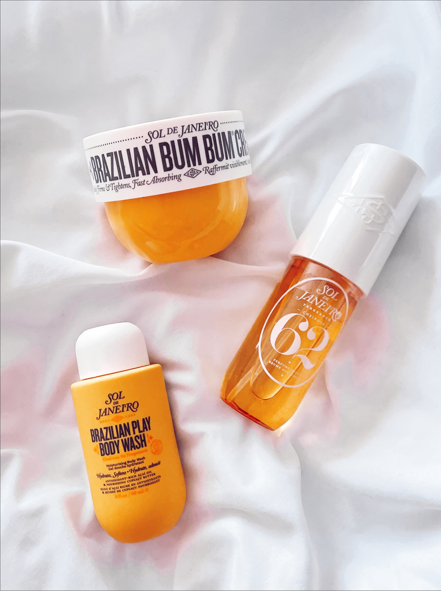Sol De Janeiro | Brazilian Bum Bum 

these products are ESSENTIAL in my self care routine! 

Brazilian Bum Bum Lotion 
Sol De Janeiro perfume mist 
Brazilian Play body wash 

#LTKHoliday #LTKFindsUnder100 #LTKGiftGuide