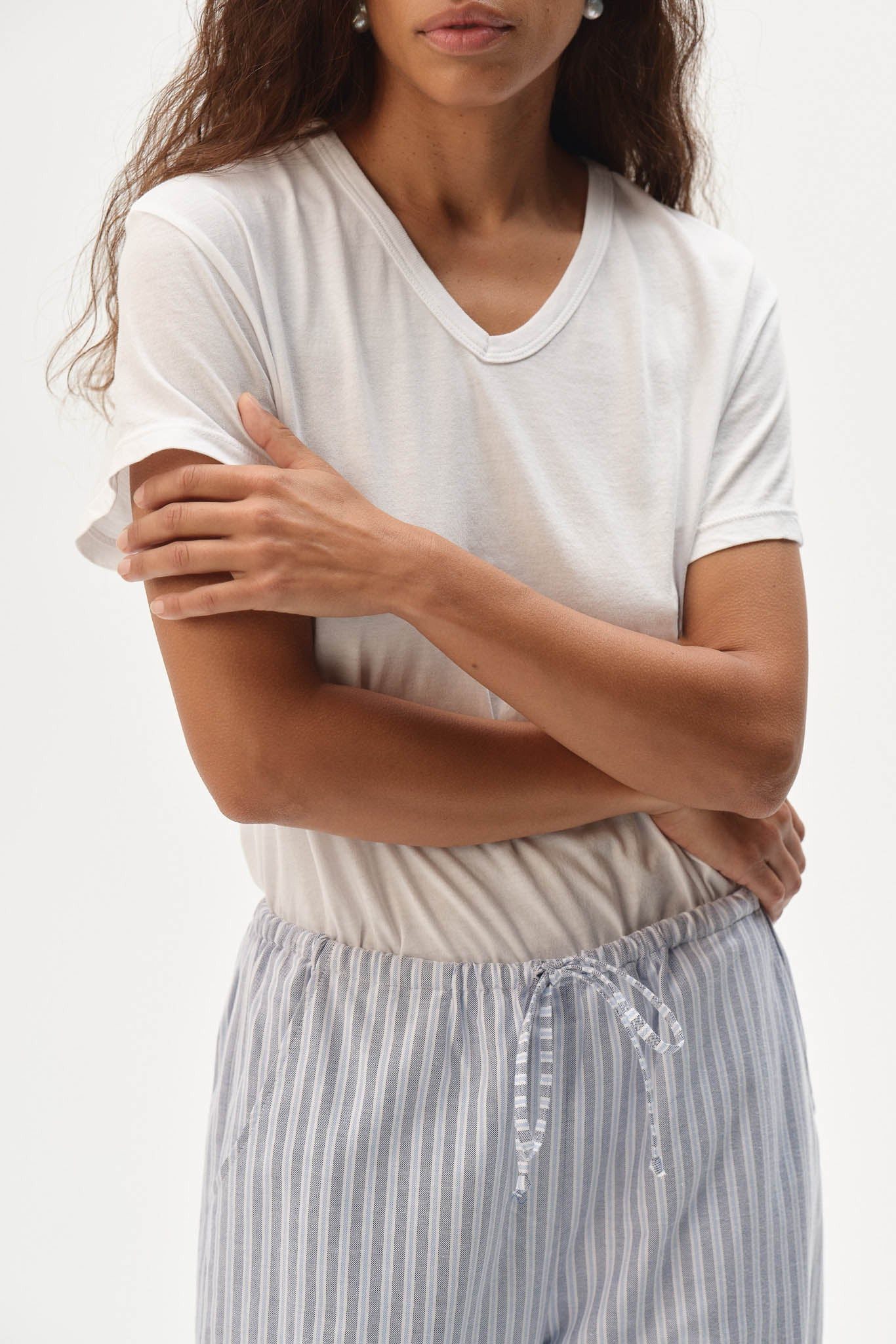 The Jersey V-Neck Tee | DONNI.