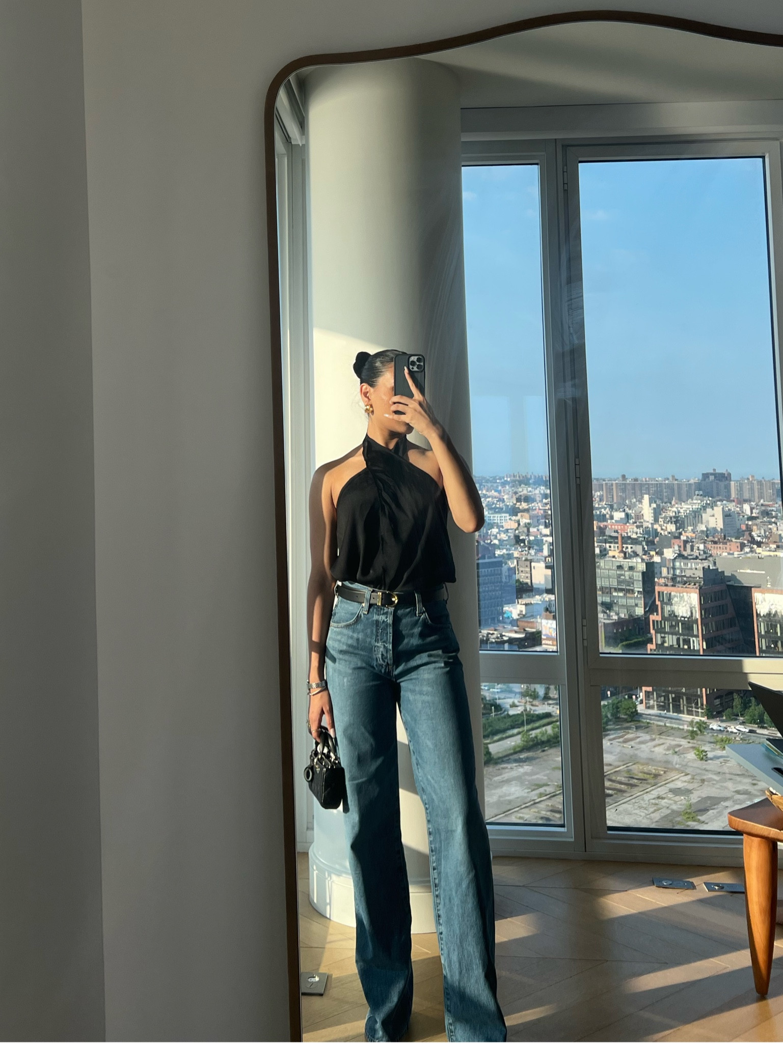 I’m a size 25 in these! Obsessed… 5’5 and wear 3.5 inch heels OR cuff them