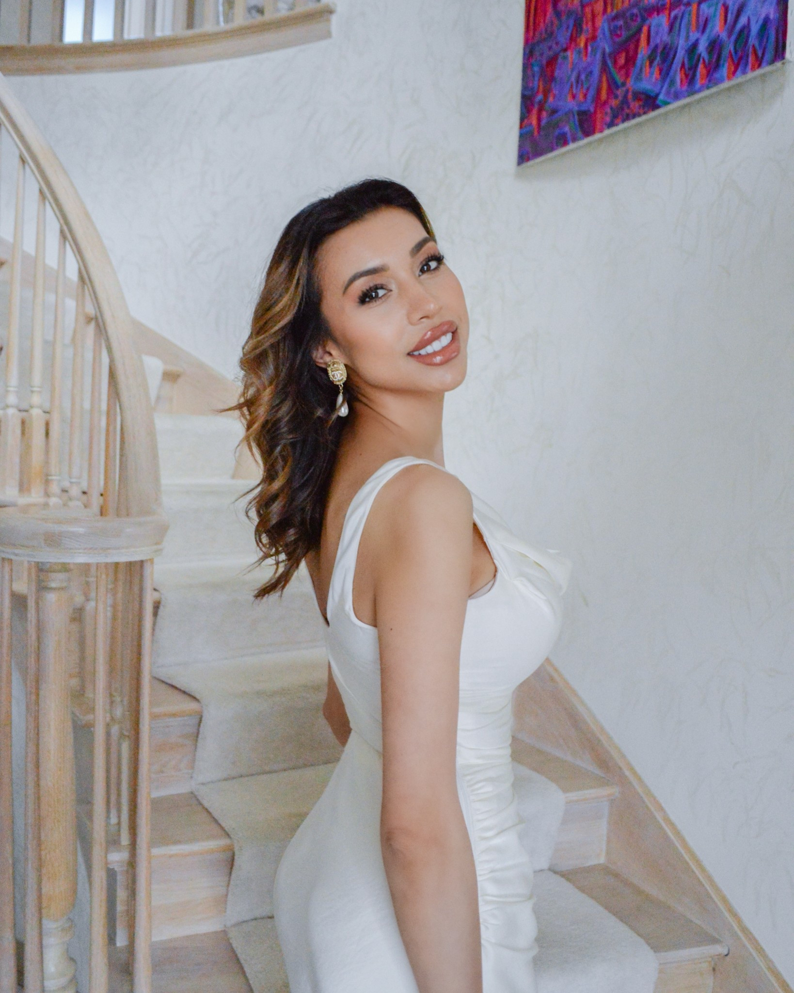 The perfect dress! 🤍🤍 Getting this in every color! 
