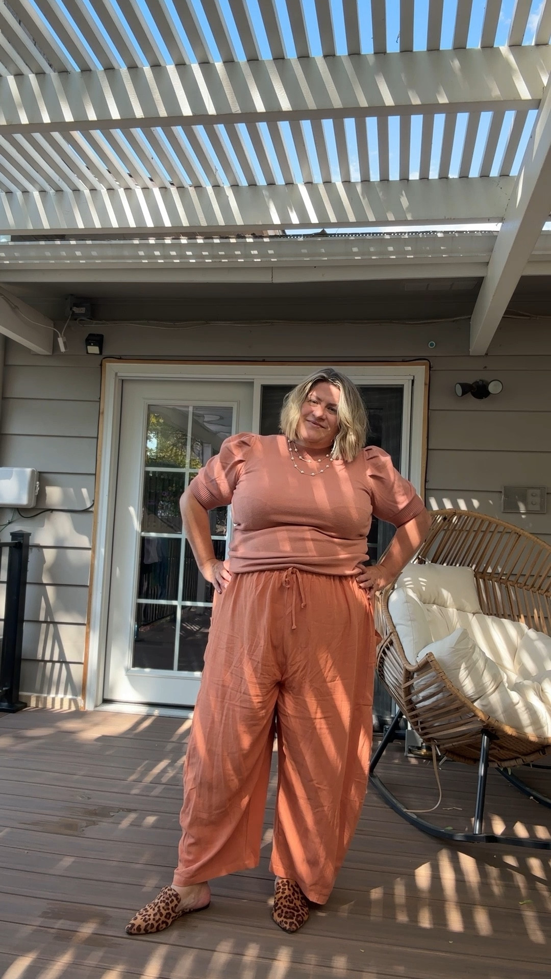 ✨ No Spend September: I’ve had this piece forever, but haven’t worn it in years.
Day 4 of No Spend September has me rethinking what truly sparks joy ✨.

Is it a keeper or a giveaway?

Closet clarity + style confidence in one challenge.

Follow for tomorrow’s closet adventure 👗✨

#LTKOver40 #LTKFallSale #LTKPlusSize
